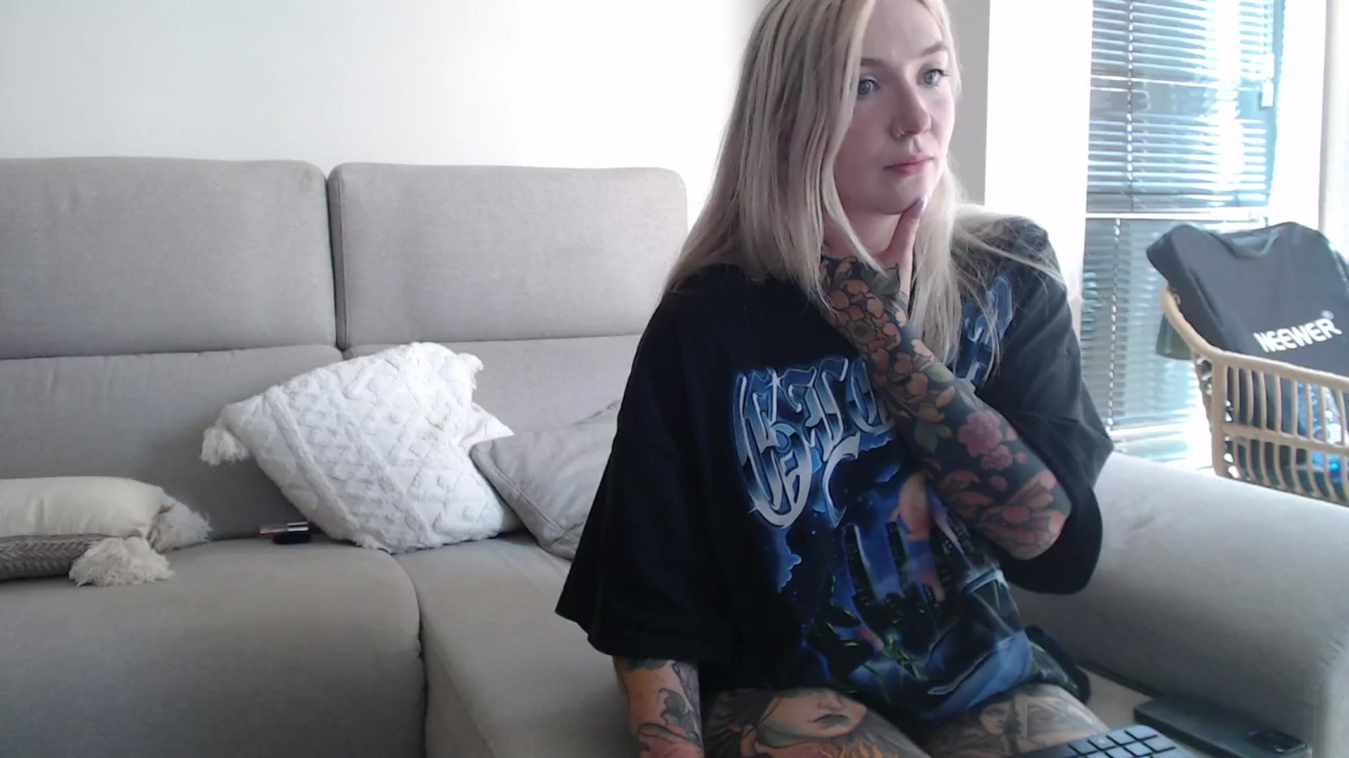 Gallery image thumbnail from Tattoo_bbgirl's myfreecams stream on, 09/02/2025, 14:57 image 13 of 20
