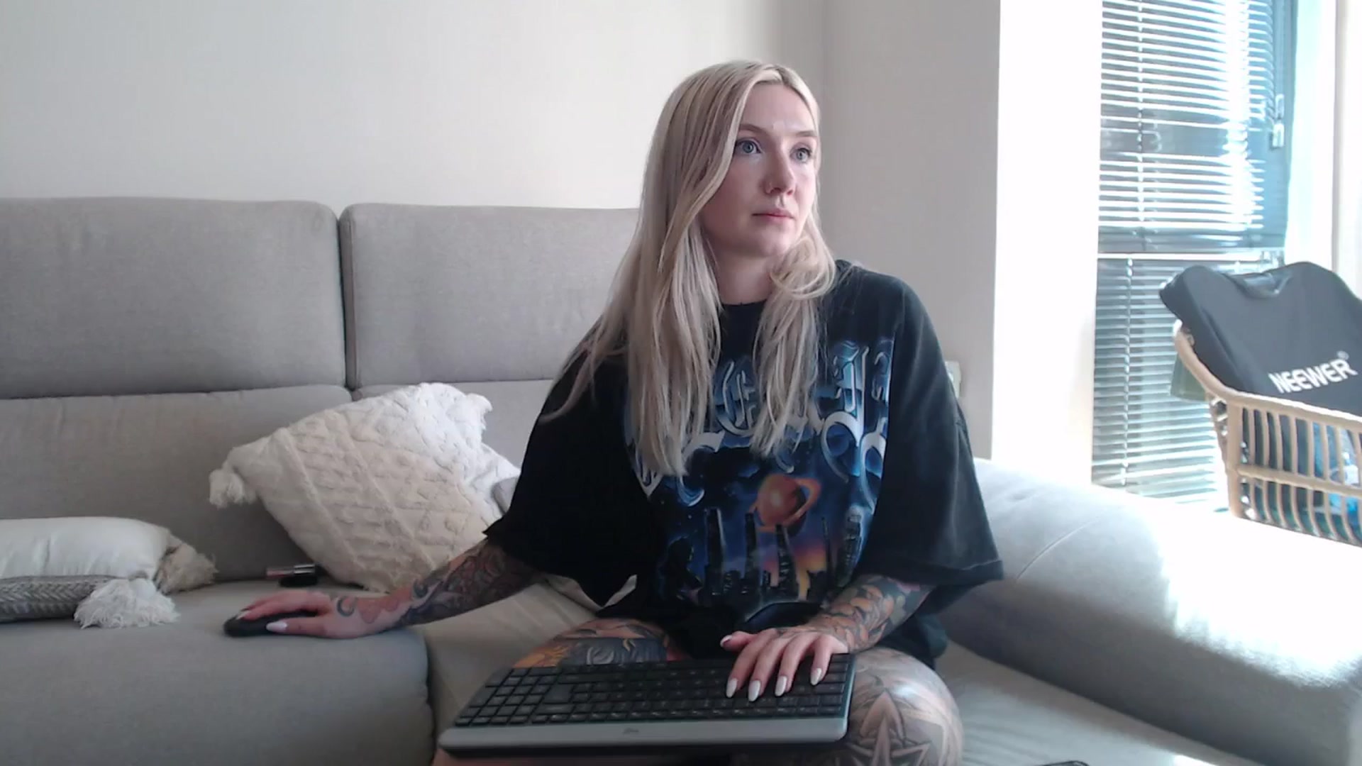 Gallery image thumbnail from Tattoo_bbgirl's myfreecams stream on, 09/02/2025, 16:29 image 6 of 20