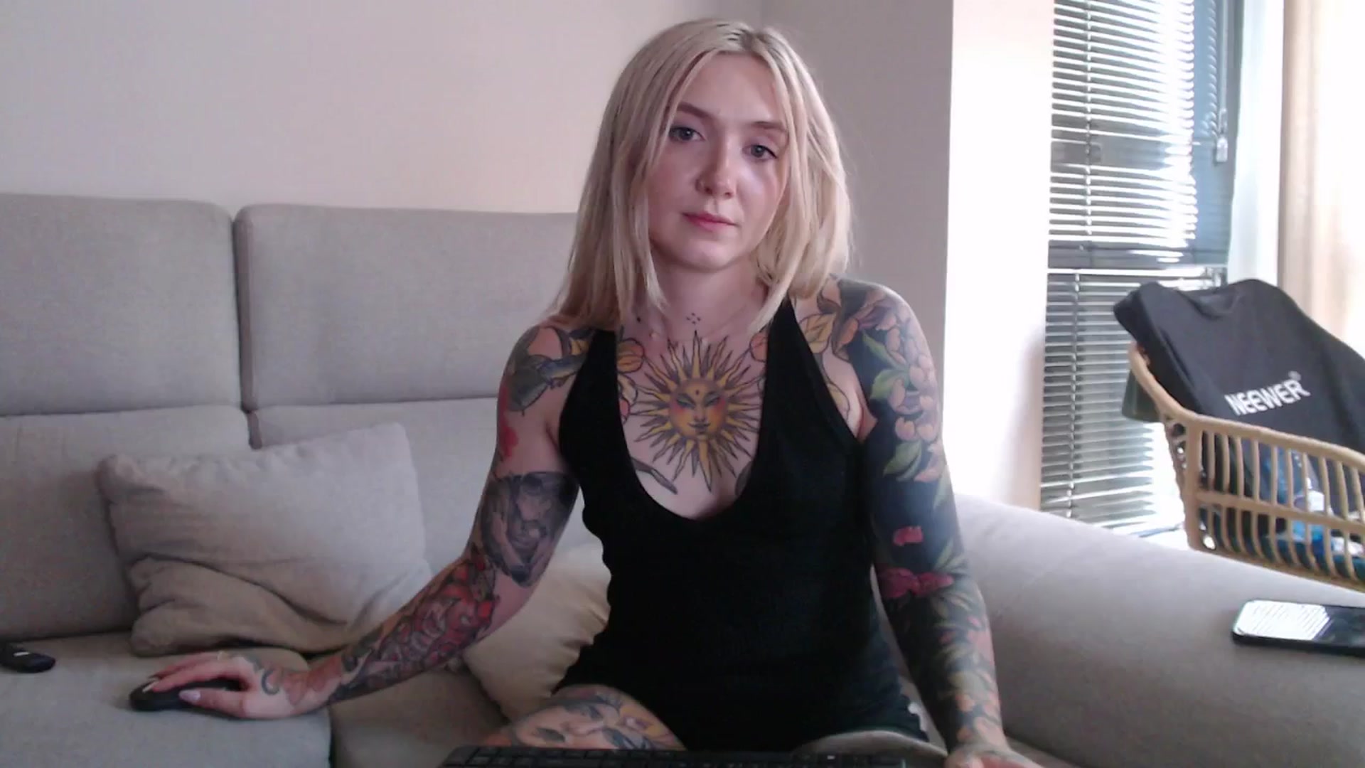 Gallery image thumbnail from Tattoo_bbgirl's myfreecams stream on, 09/04/2025, 18:57 image 1 of 20