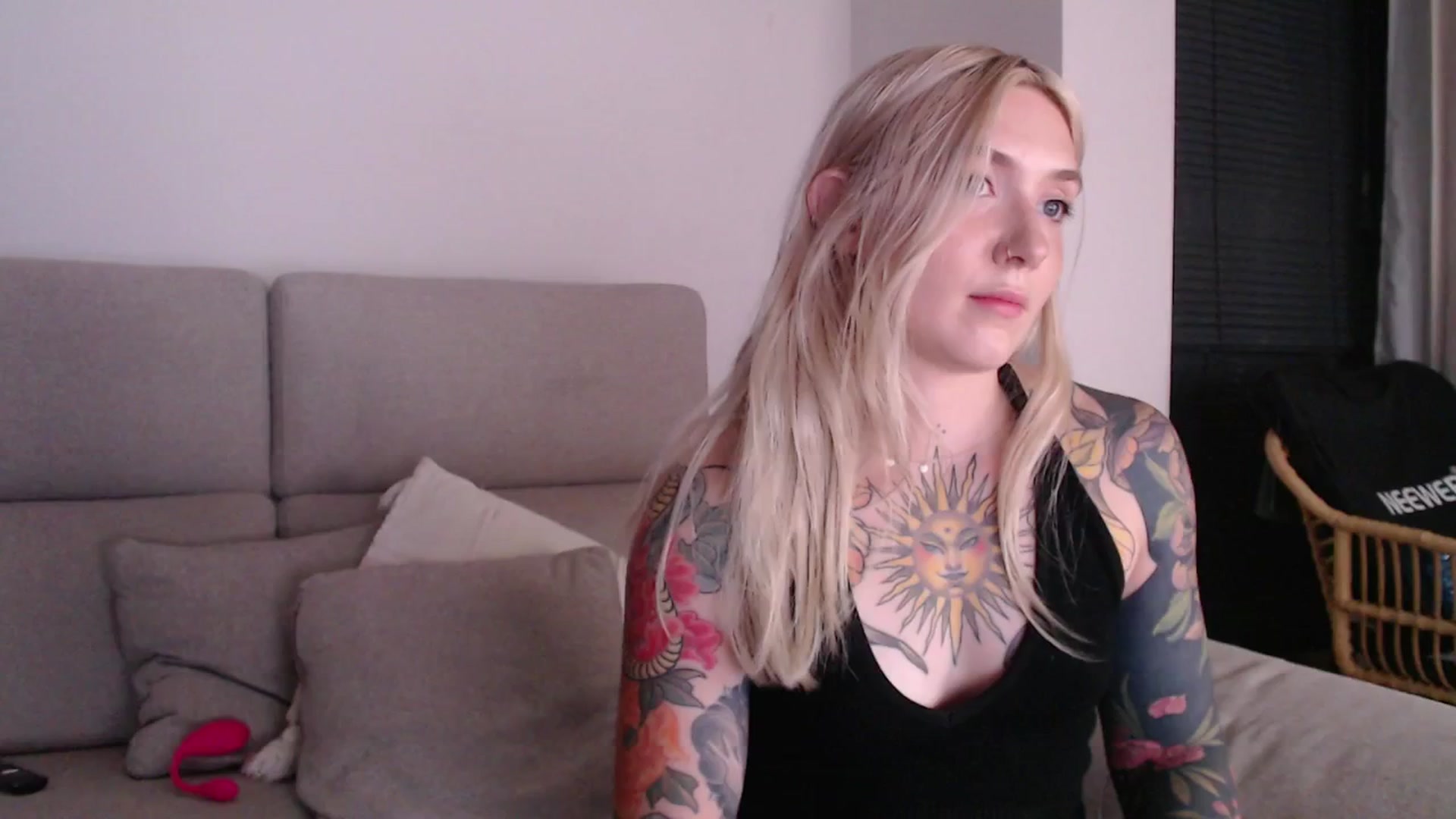 Gallery image thumbnail from Tattoo_bbgirl's myfreecams stream on, 09/04/2025, 20:20 image 20 of 20