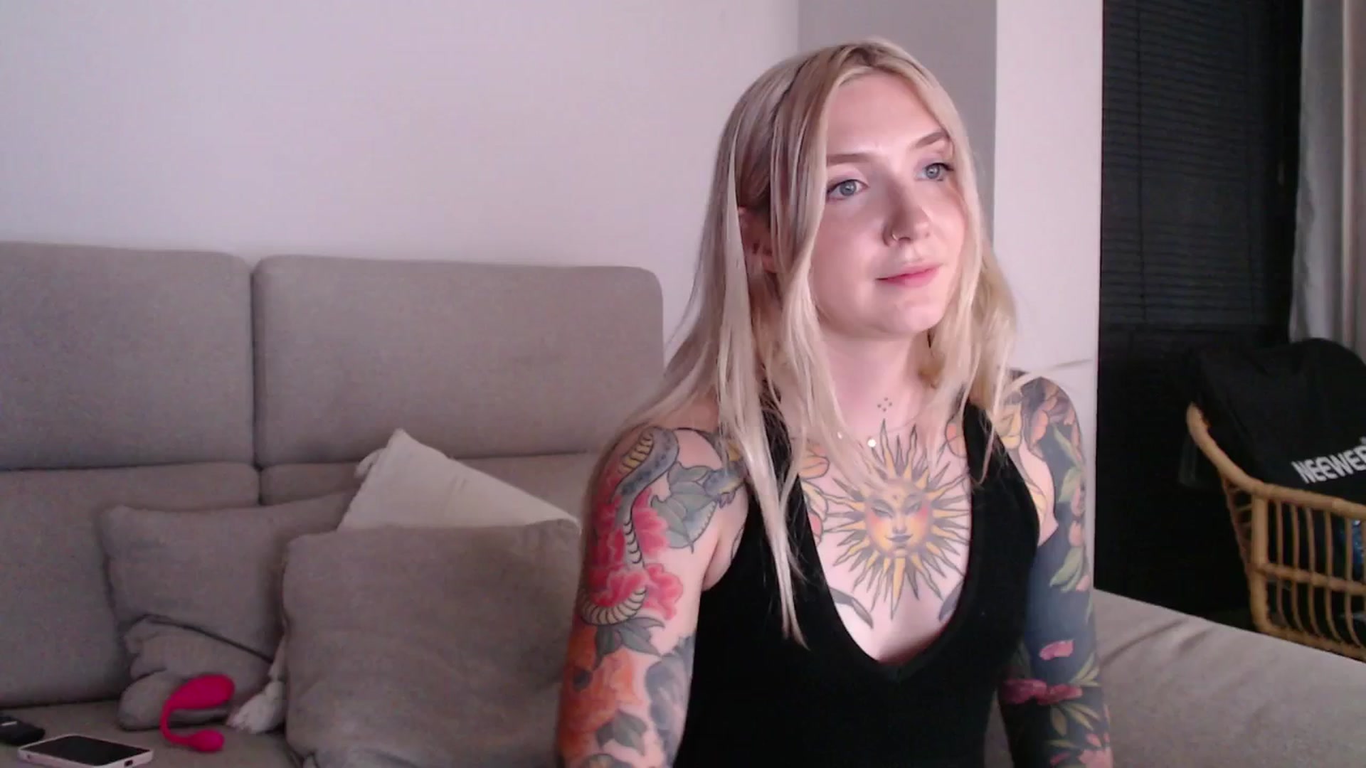 Gallery image thumbnail from Tattoo_bbgirl's myfreecams stream on, 09/04/2025, 20:20 image 8 of 20