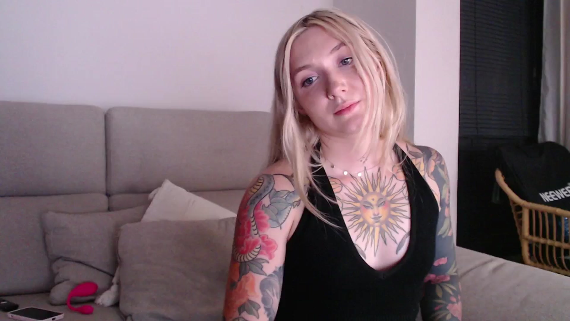 Gallery image thumbnail from Tattoo_bbgirl's myfreecams stream on, 09/04/2025, 20:20 image 6 of 20