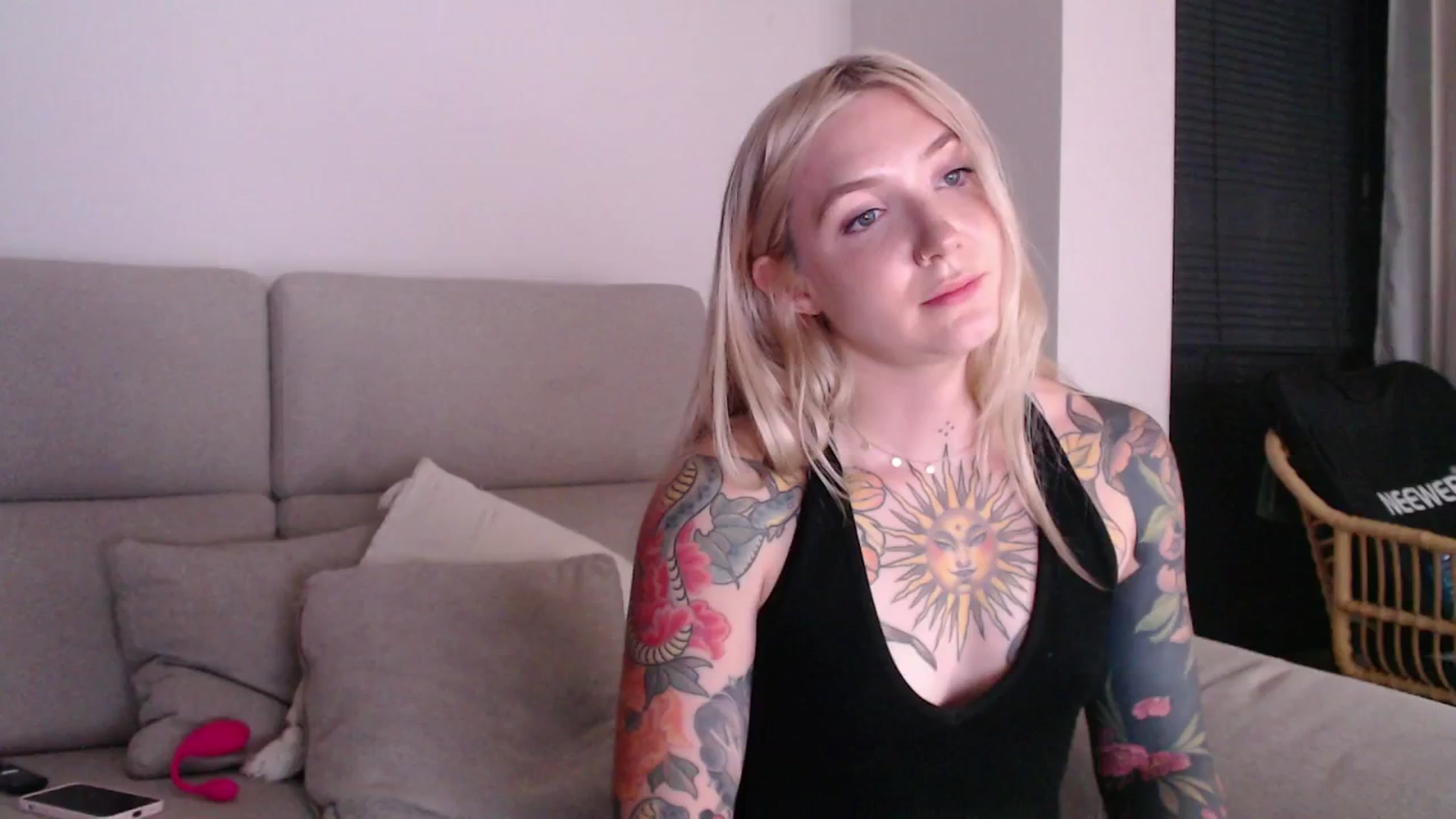 Gallery image thumbnail from Tattoo_bbgirl's myfreecams stream on, 09/04/2025, 20:20 image 10 of 20
