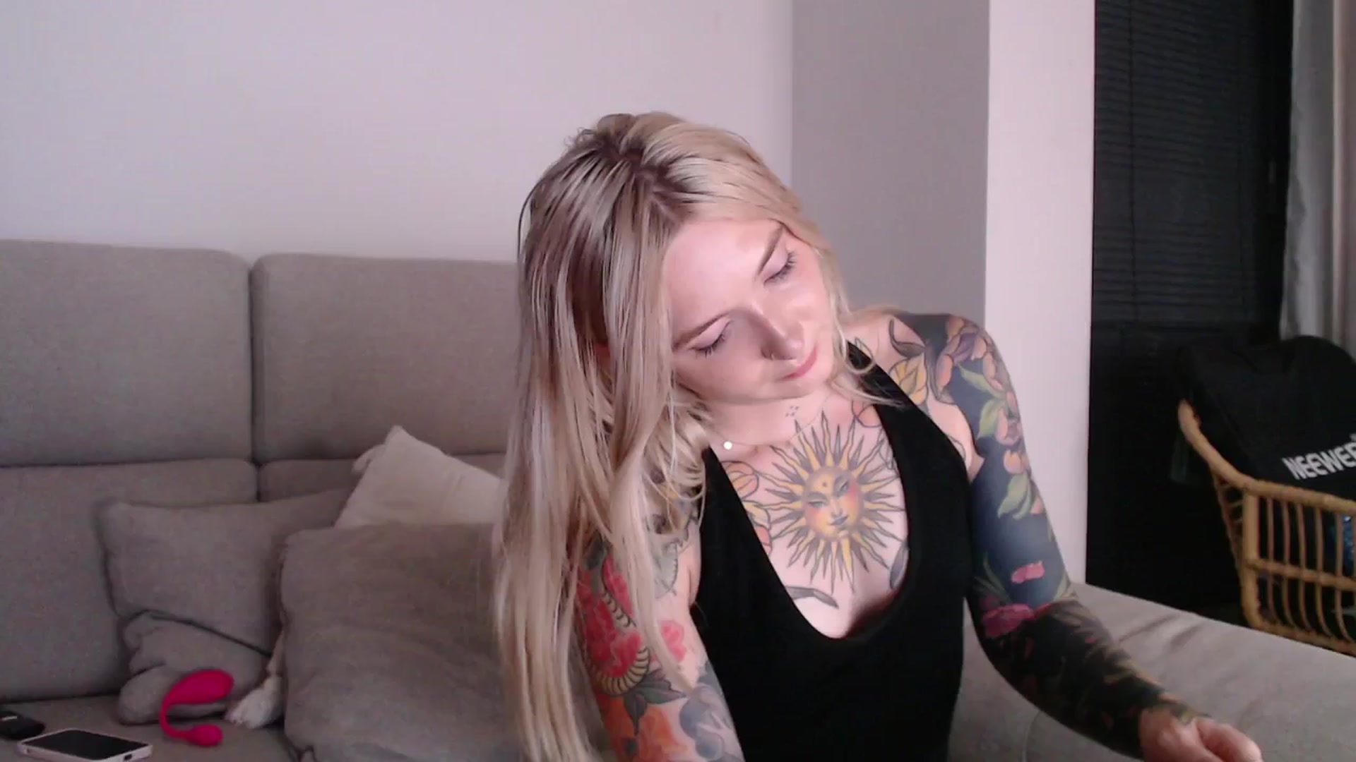 Gallery image thumbnail from Tattoo_bbgirl's myfreecams stream on, 09/04/2025, 20:20 image 4 of 20