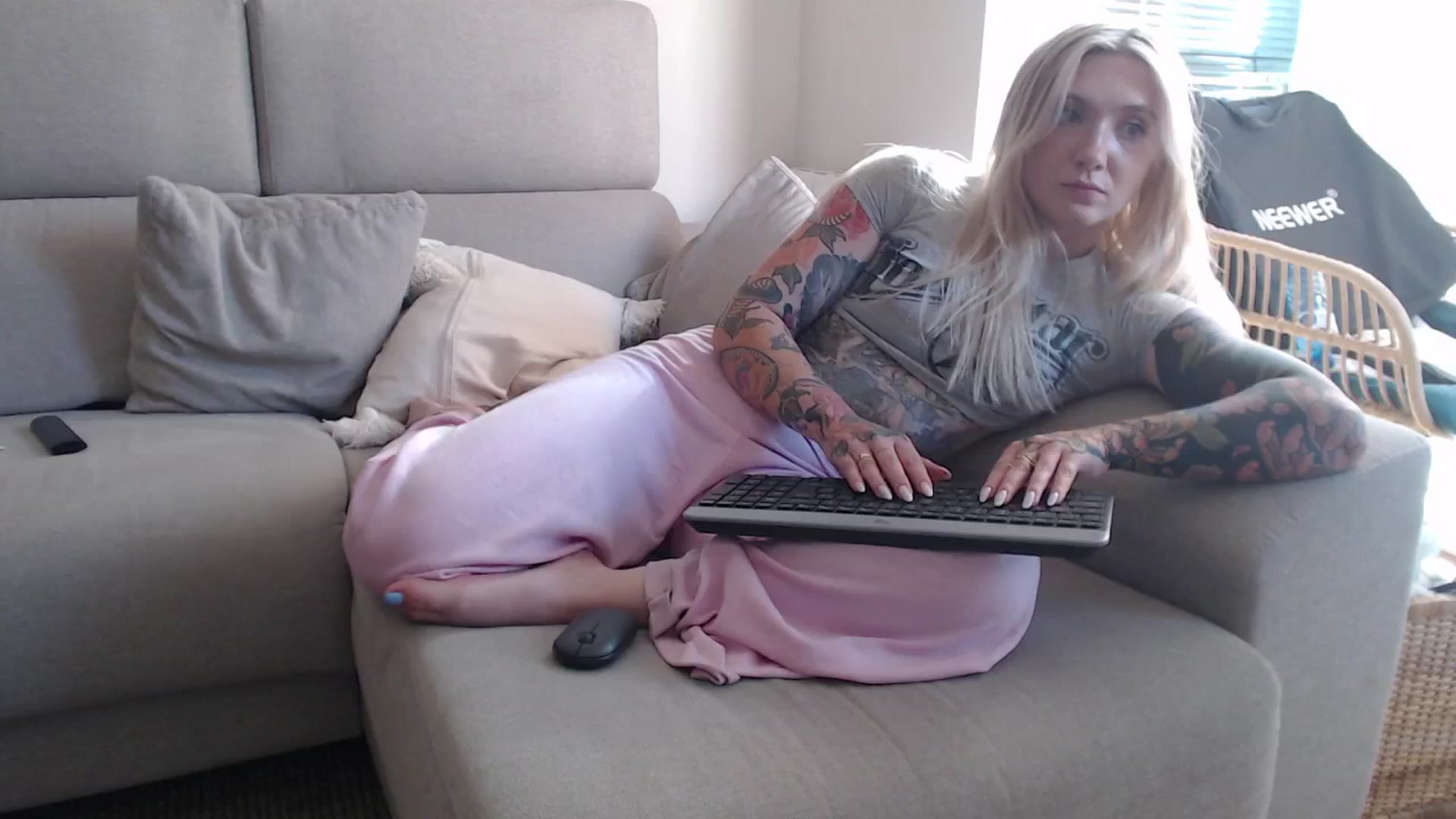 Gallery image thumbnail from Tattoo_bbgirl's myfreecams stream on, 09/05/2025, 16:44 image 18 of 20
