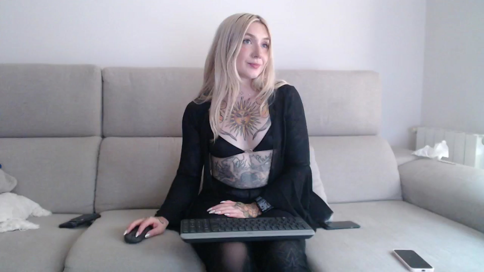 Gallery image thumbnail from Tattoo_bbgirl's myfreecams stream on, 09/08/2025, 17:15 image 6 of 20