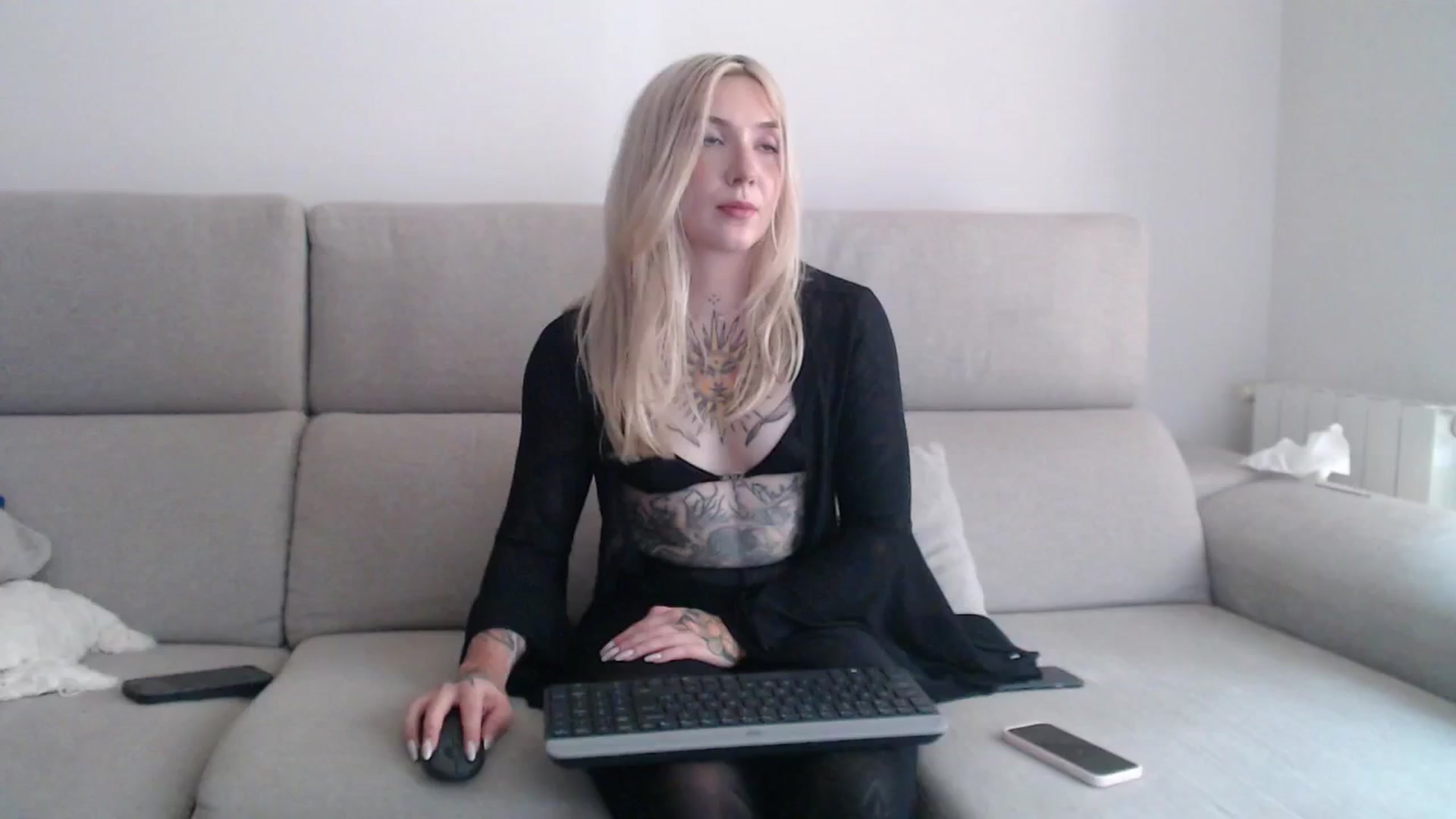 Gallery image thumbnail from Tattoo_bbgirl's myfreecams stream on, 09/08/2025, 17:15 image 8 of 20