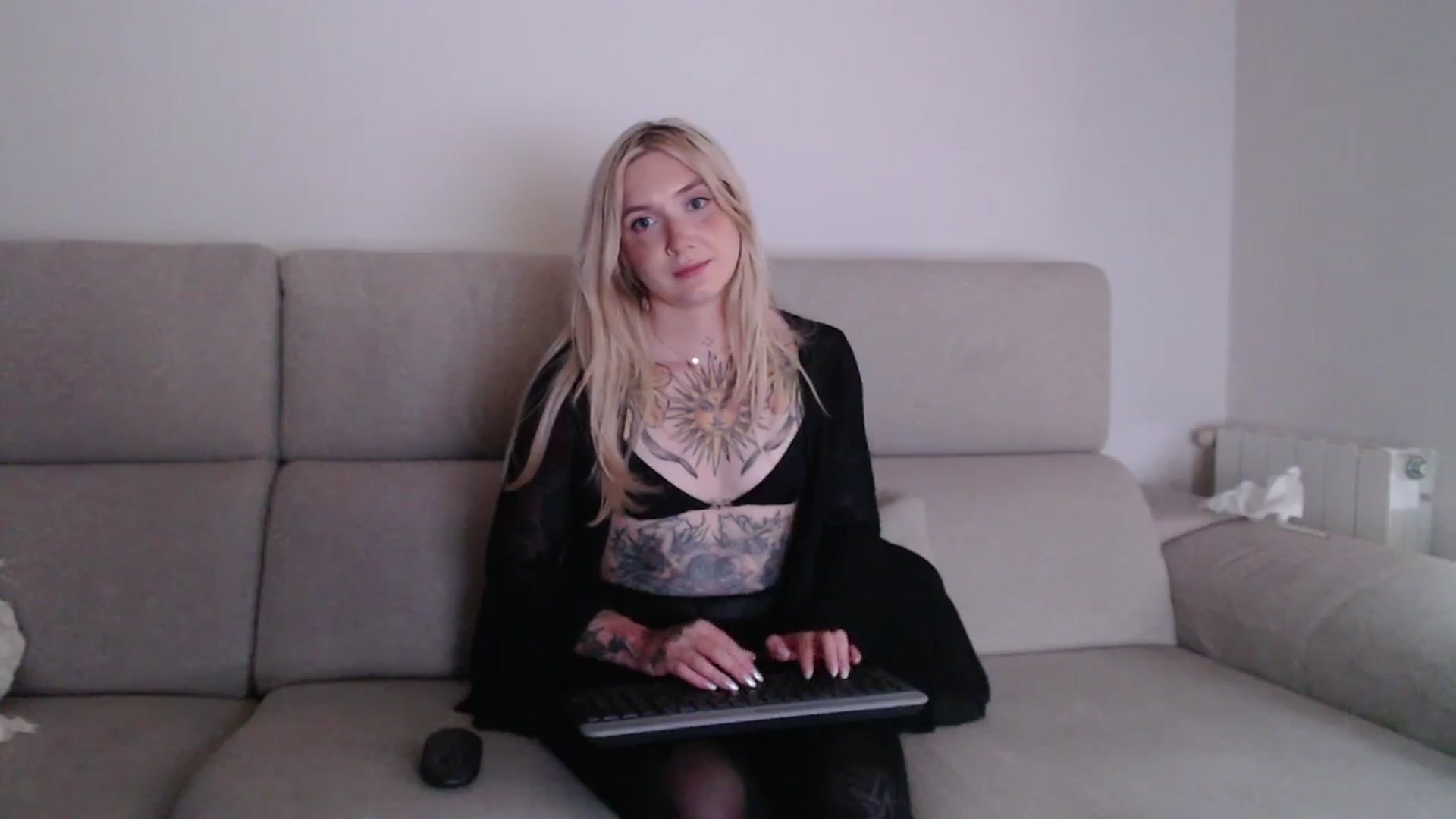 Gallery image thumbnail from Tattoo_bbgirl's myfreecams stream on, 09/08/2025, 18:47 image 13 of 20