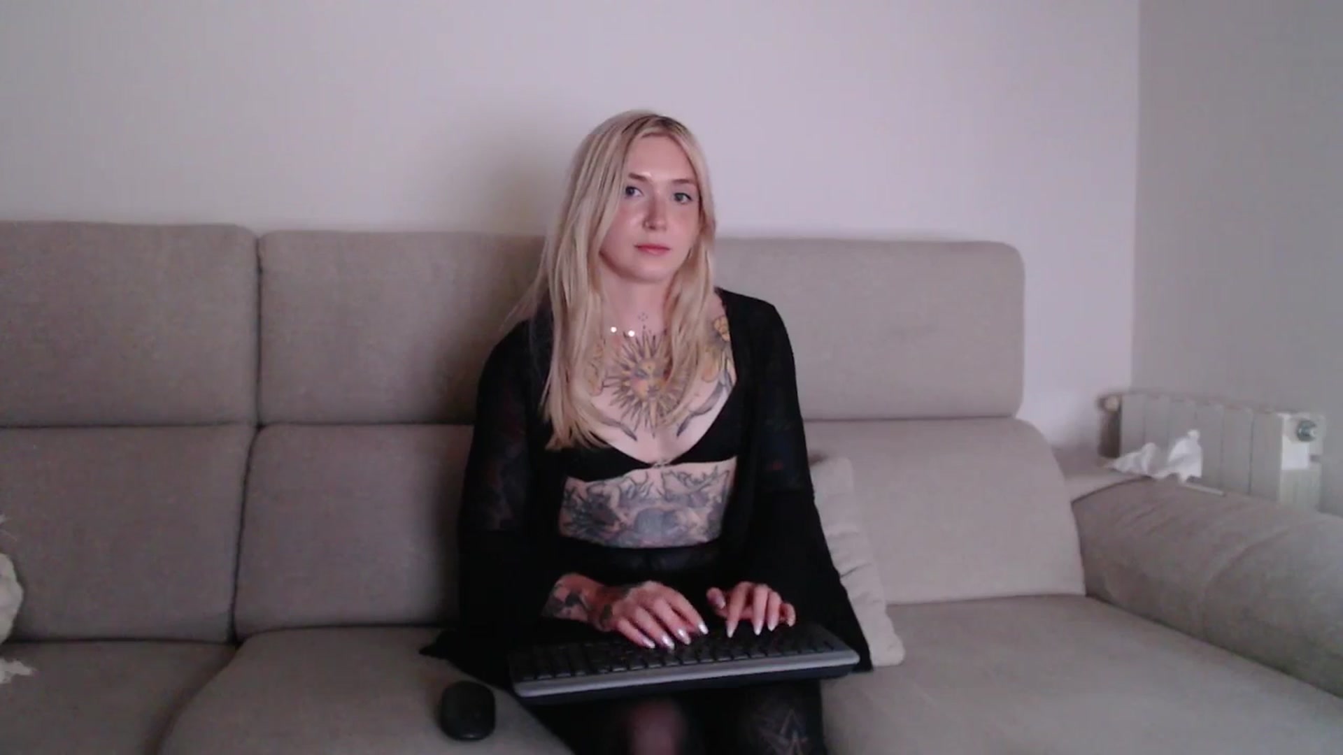 Gallery image thumbnail from Tattoo_bbgirl's myfreecams stream on, 09/08/2025, 18:47 image 14 of 20