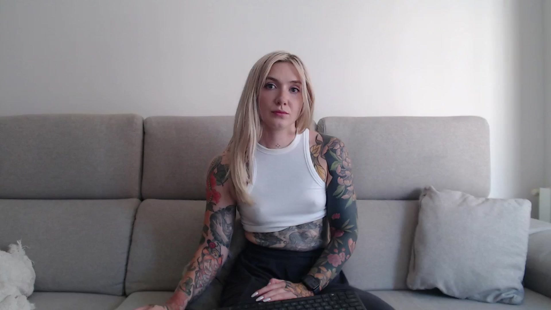Gallery image thumbnail from Tattoo_bbgirl's myfreecams stream on, 09/09/2025, 15:28 image 12 of 20