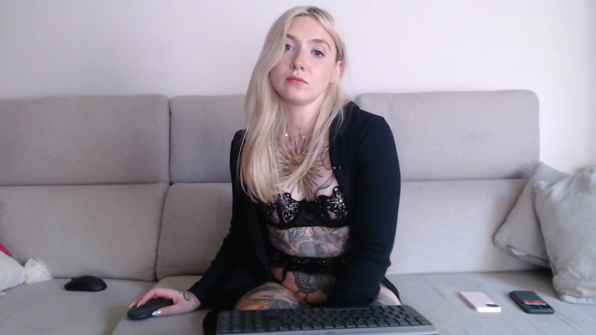 Gallery image thumbnail from Tattoo_bbgirl's myfreecams stream on, 09/10/2025, 18:08 image 14 of 20