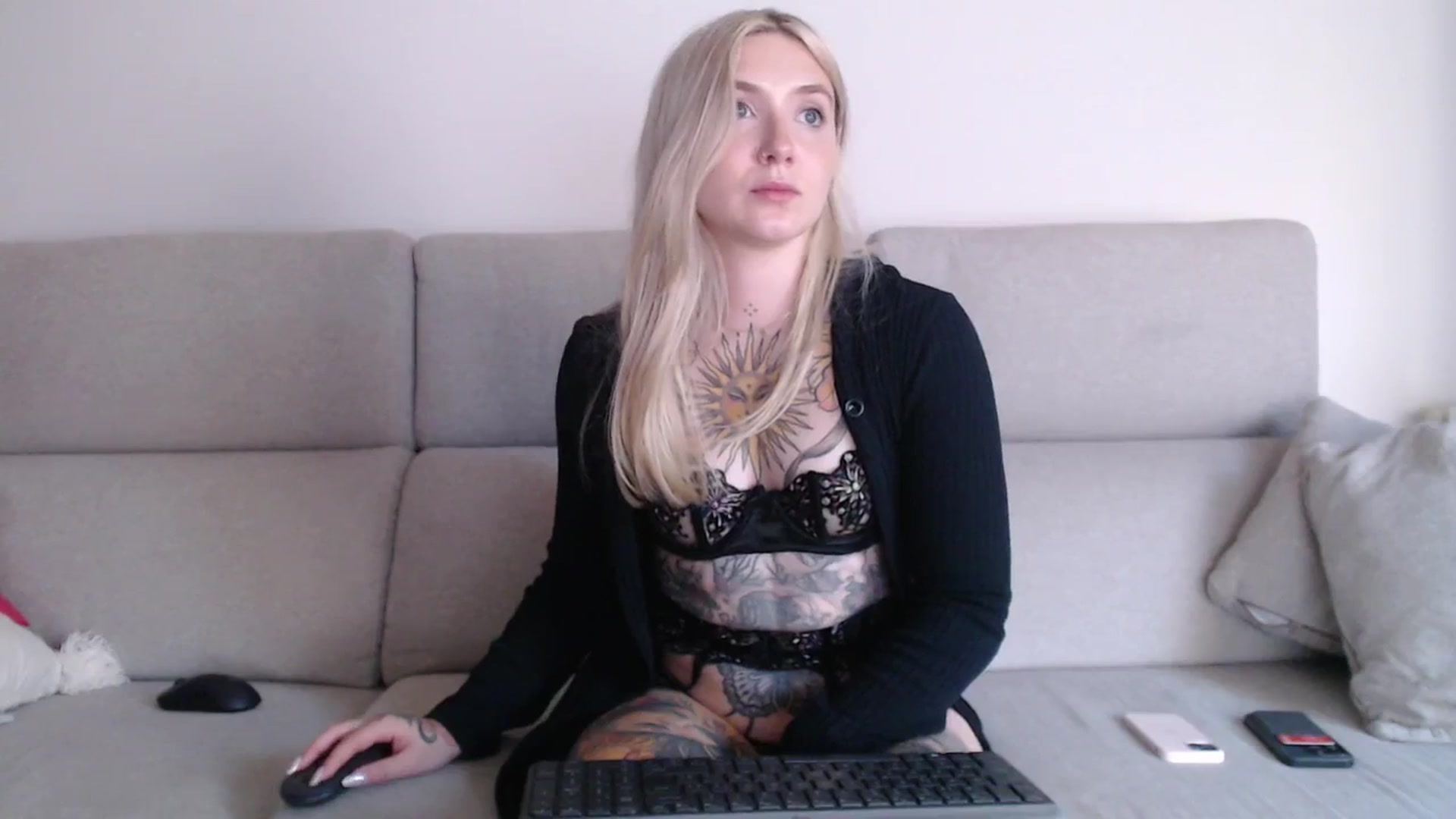 Gallery image thumbnail from Tattoo_bbgirl's myfreecams stream on, 09/10/2025, 18:08 image 16 of 20