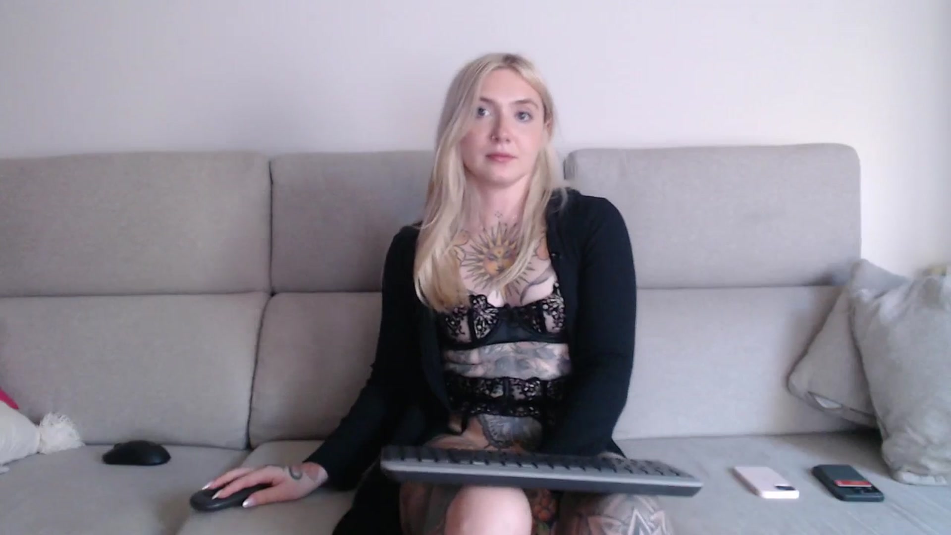 Gallery image thumbnail from Tattoo_bbgirl's myfreecams stream on, 09/10/2025, 18:08 image 4 of 20