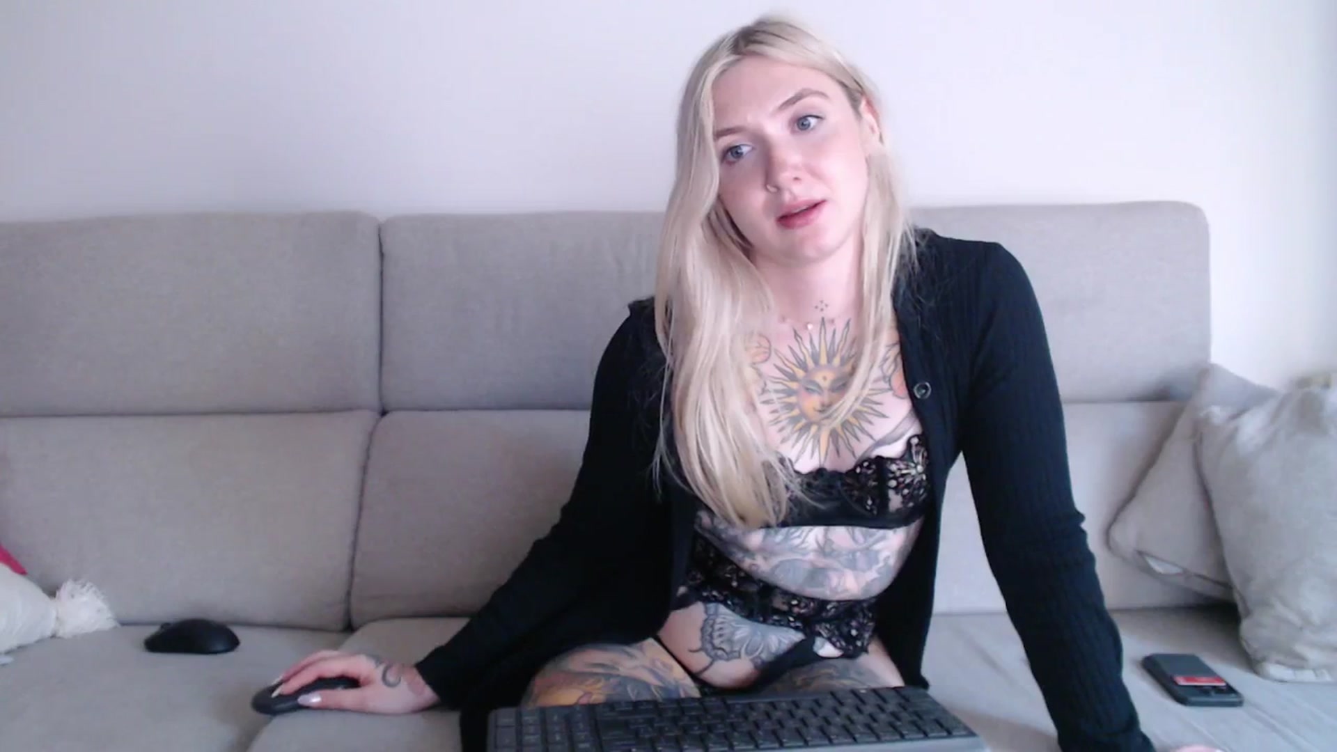 Gallery image thumbnail from Tattoo_bbgirl's myfreecams stream on, 09/10/2025, 18:08 image 18 of 20