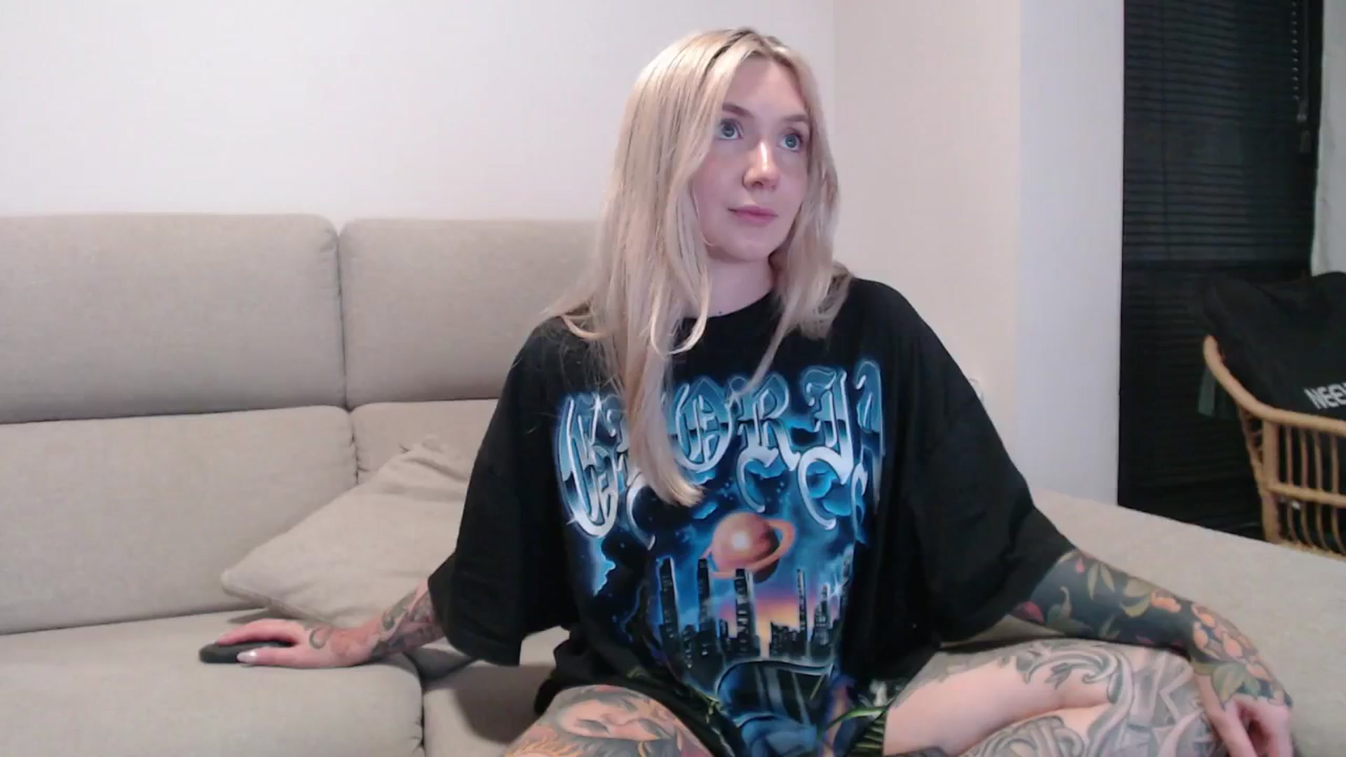 Gallery image thumbnail from Tattoo_bbgirl's myfreecams stream on, 09/11/2025, 20:06 image 12 of 20