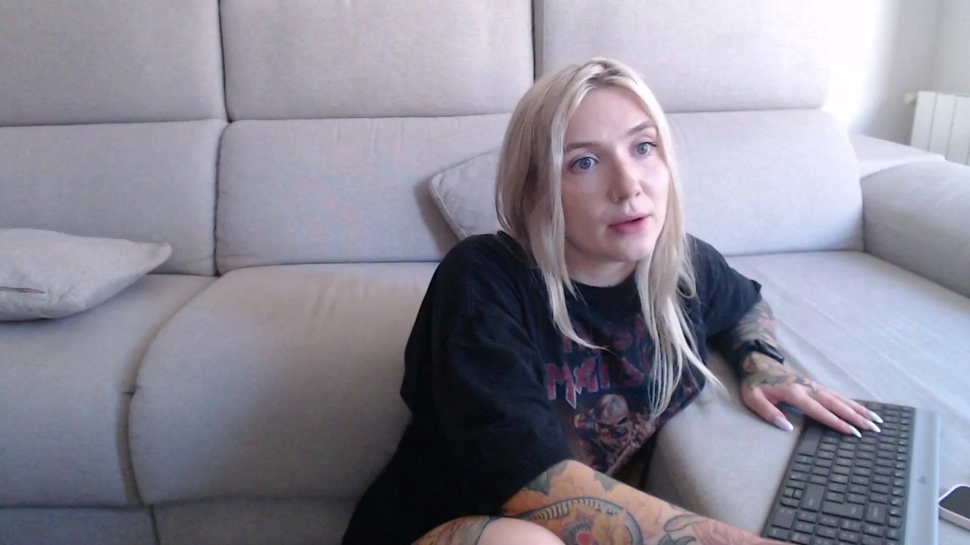 Gallery image thumbnail from Tattoo_bbgirl's myfreecams stream on, 09/14/2025, 12:58 image 16 of 20