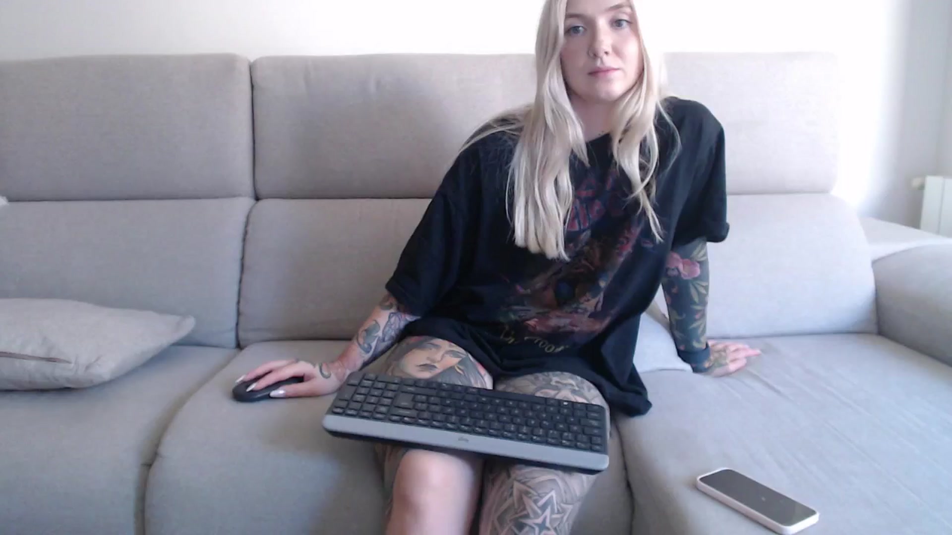 Gallery image thumbnail from Tattoo_bbgirl's myfreecams stream on, 09/14/2025, 12:58 image 8 of 20