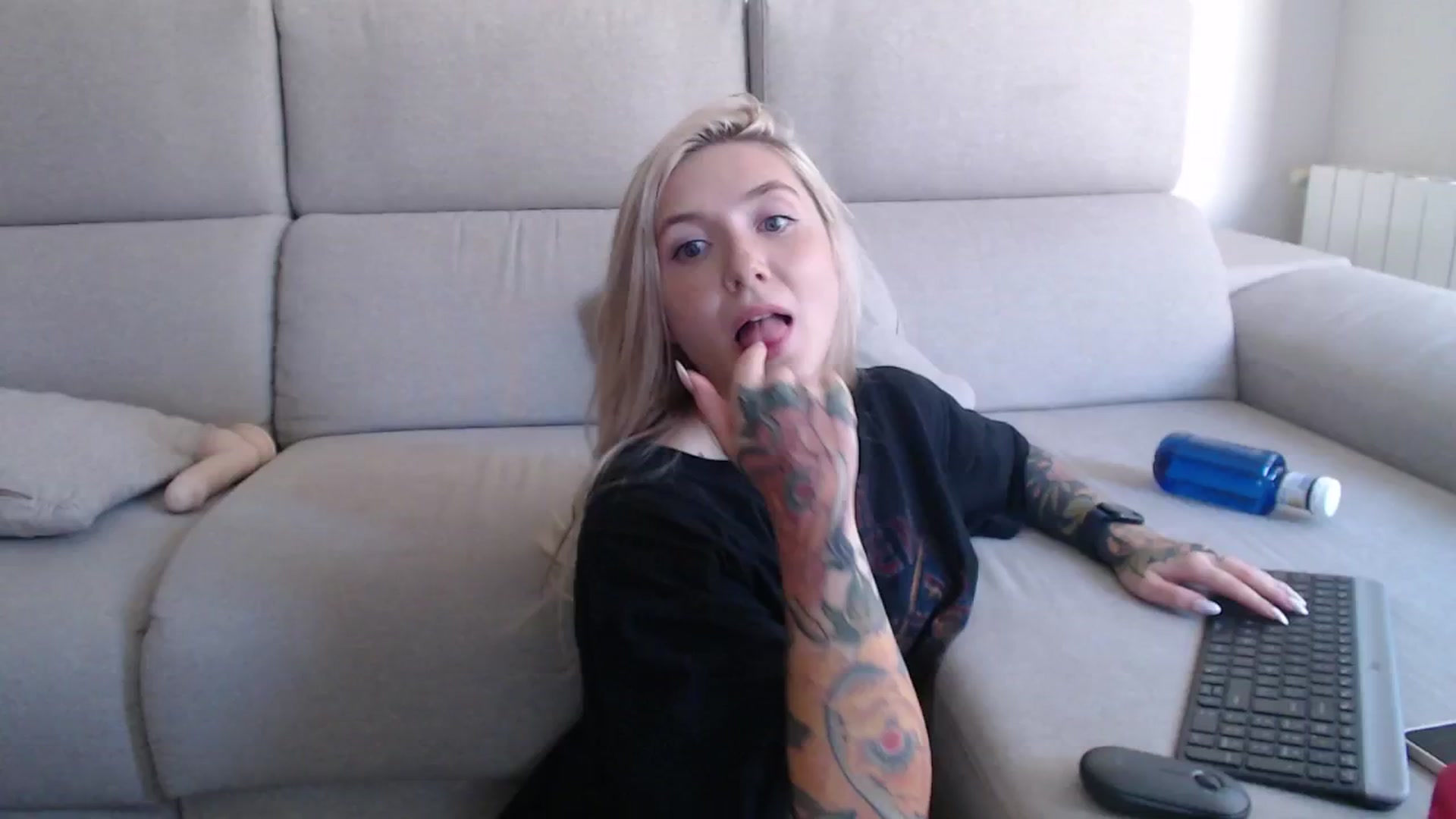 Gallery image thumbnail from Tattoo_bbgirl's myfreecams stream on, 09/14/2025, 13:45 image 16 of 20