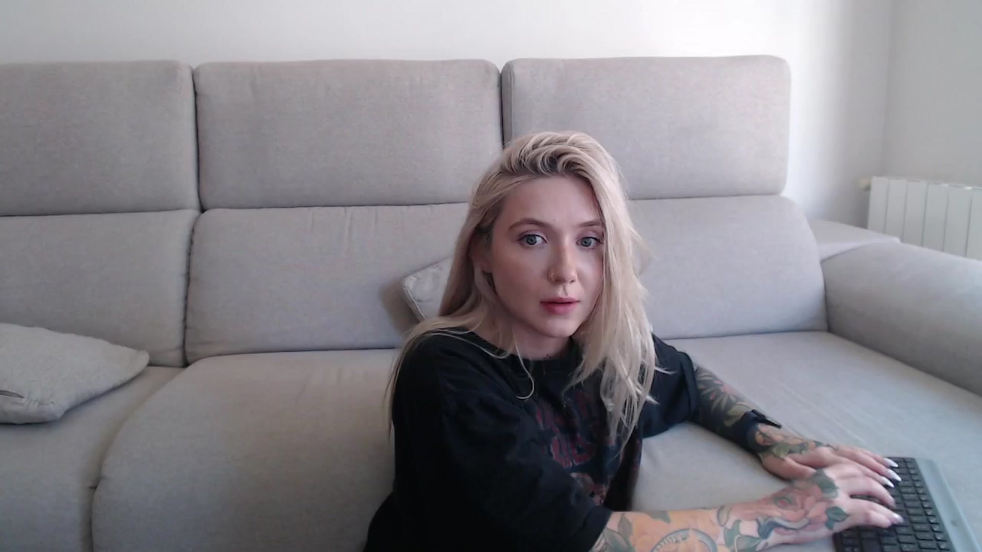 Gallery image thumbnail from Tattoo_bbgirl's myfreecams stream on, 09/14/2025, 15:29 image 10 of 20