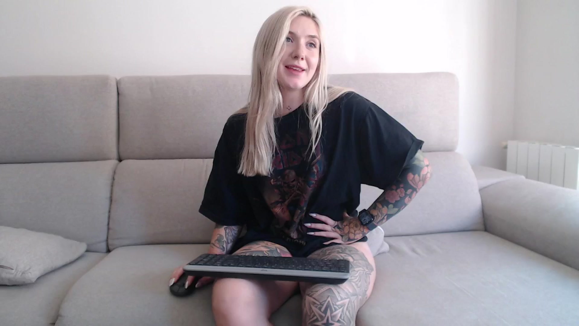 Gallery image thumbnail from Tattoo_bbgirl's myfreecams stream on, 09/14/2025, 15:29 image 18 of 20