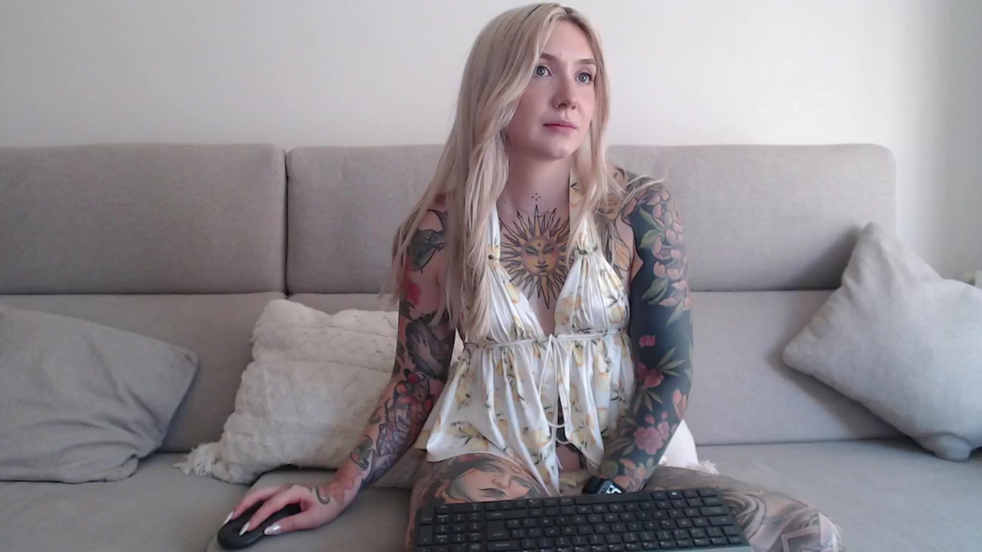 Gallery image thumbnail from Tattoo_bbgirl's myfreecams stream on, 09/15/2025, 15:15 image 1 of 20