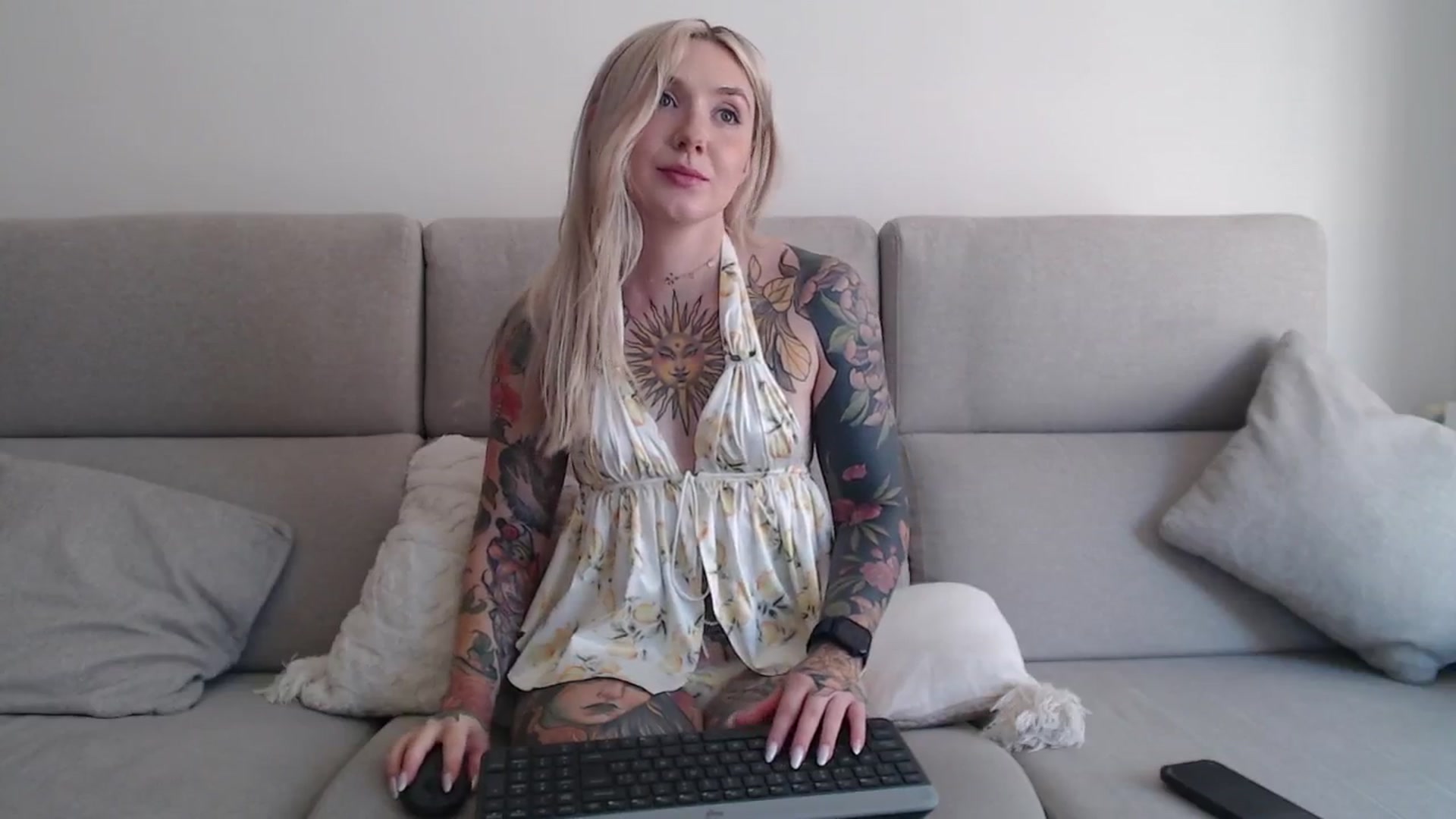 Gallery image thumbnail from Tattoo_bbgirl's myfreecams stream on, 09/15/2025, 15:15 image 4 of 20