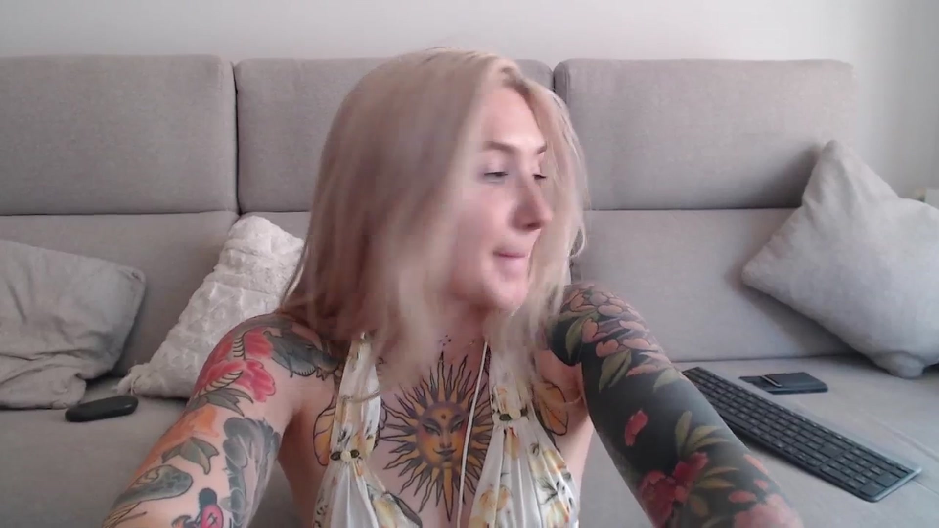 Gallery image thumbnail from Tattoo_bbgirl's myfreecams stream on, 09/15/2025, 15:58 image 11 of 20