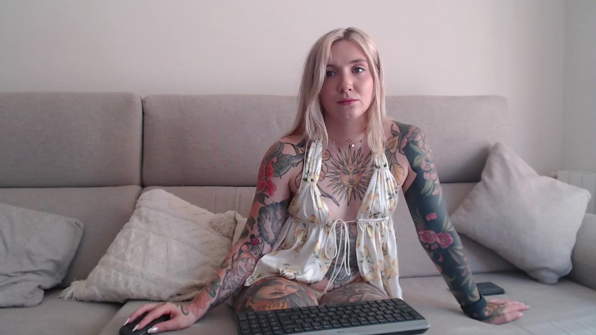 Gallery image thumbnail from Tattoo_bbgirl's myfreecams stream on, 09/15/2025, 16:41 image 9 of 20