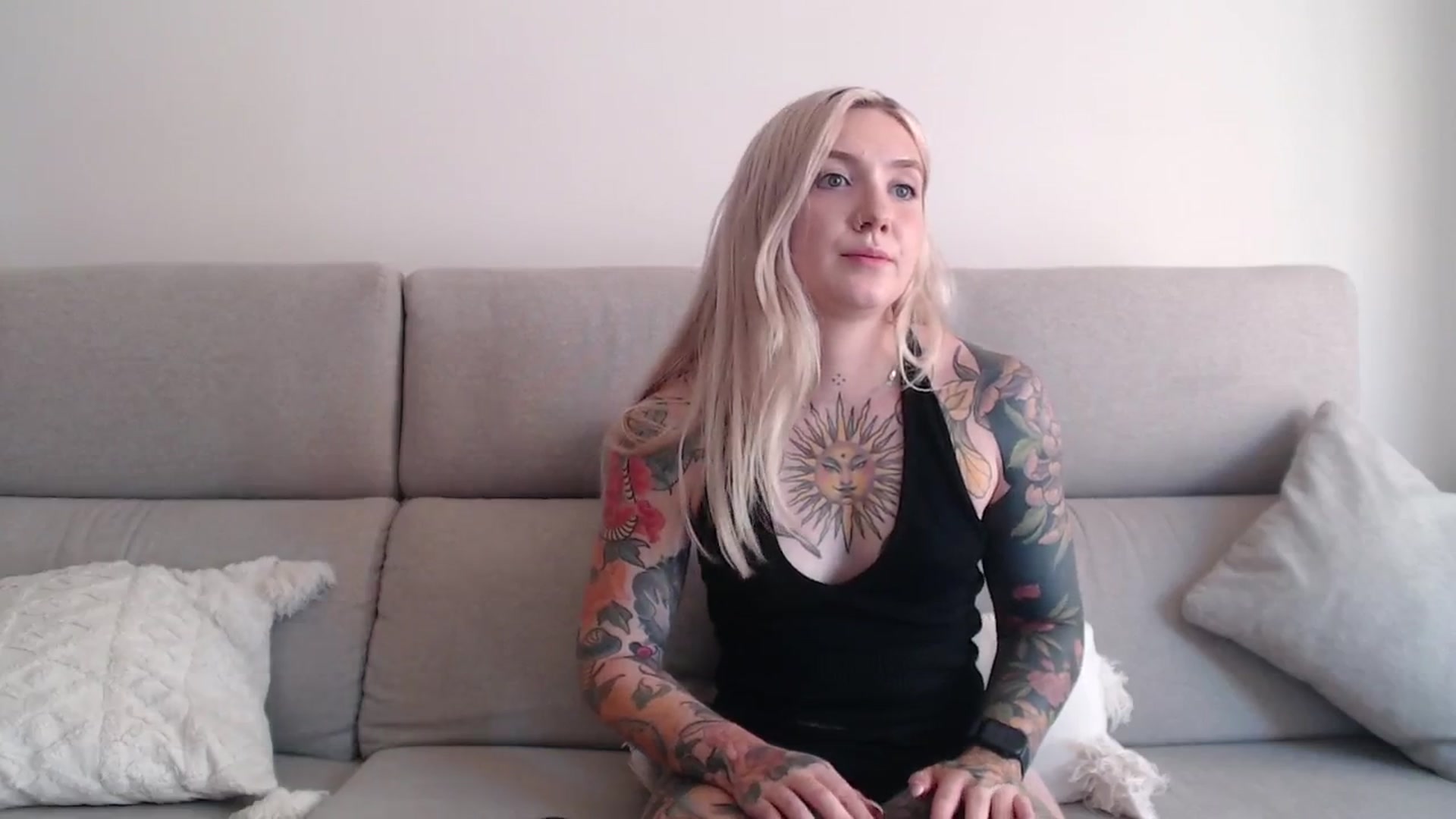 Gallery image thumbnail from Tattoo_bbgirl's myfreecams stream on, 09/16/2025, 16:39 image 15 of 20