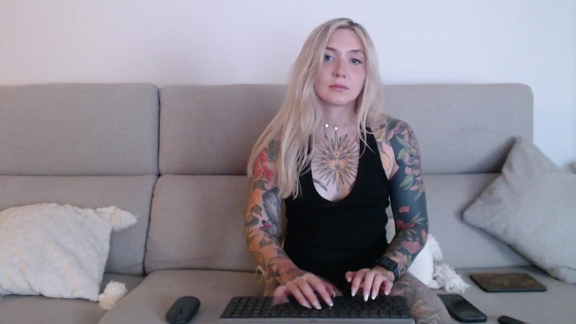 Gallery image thumbnail from Tattoo_bbgirl's myfreecams stream on, 09/16/2025, 18:35 image 16 of 20
