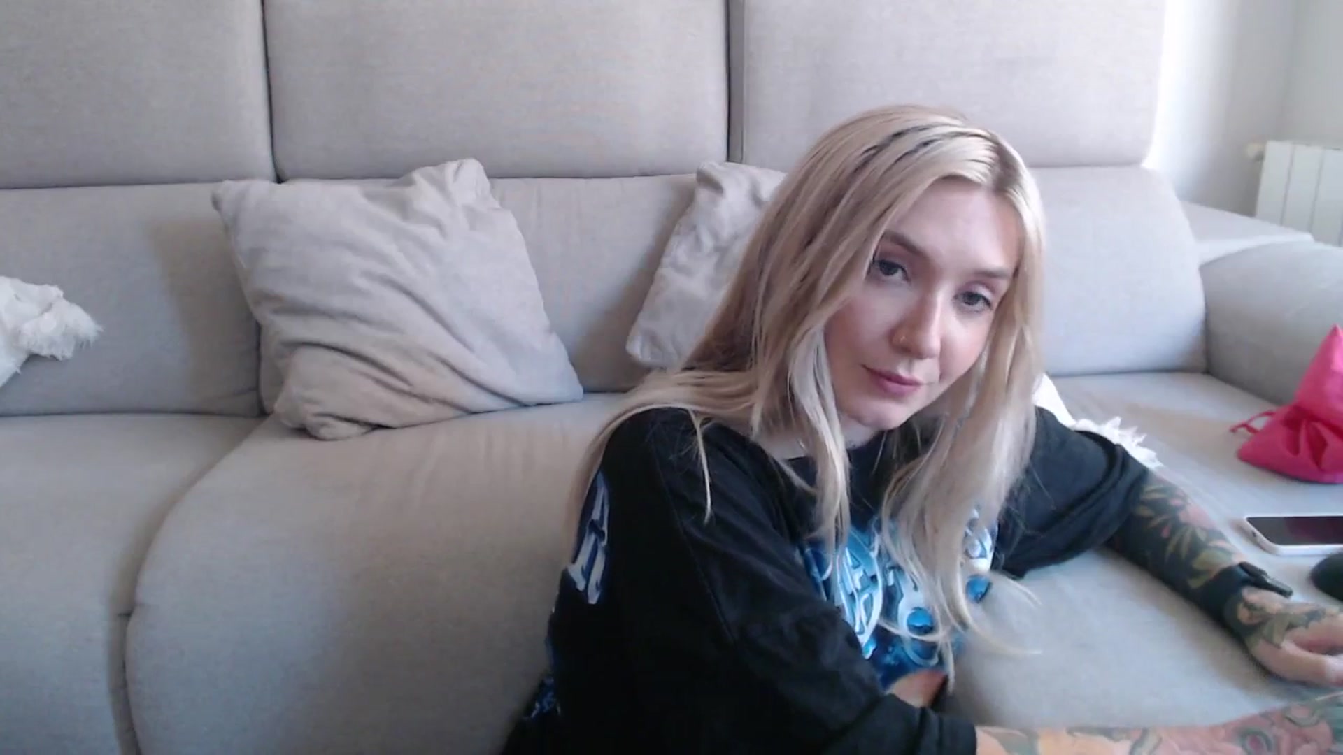 Gallery image thumbnail from Tattoo_bbgirl's myfreecams stream on, 09/17/2025, 13:44 image 6 of 20
