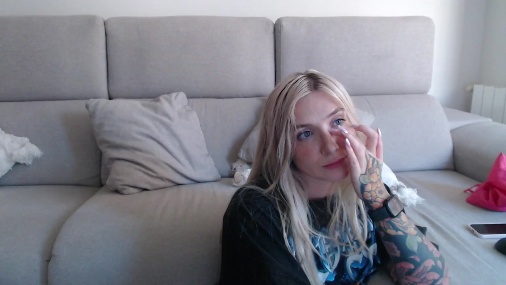Gallery image thumbnail from Tattoo_bbgirl's myfreecams stream on, 09/17/2025, 13:44 image 1 of 20