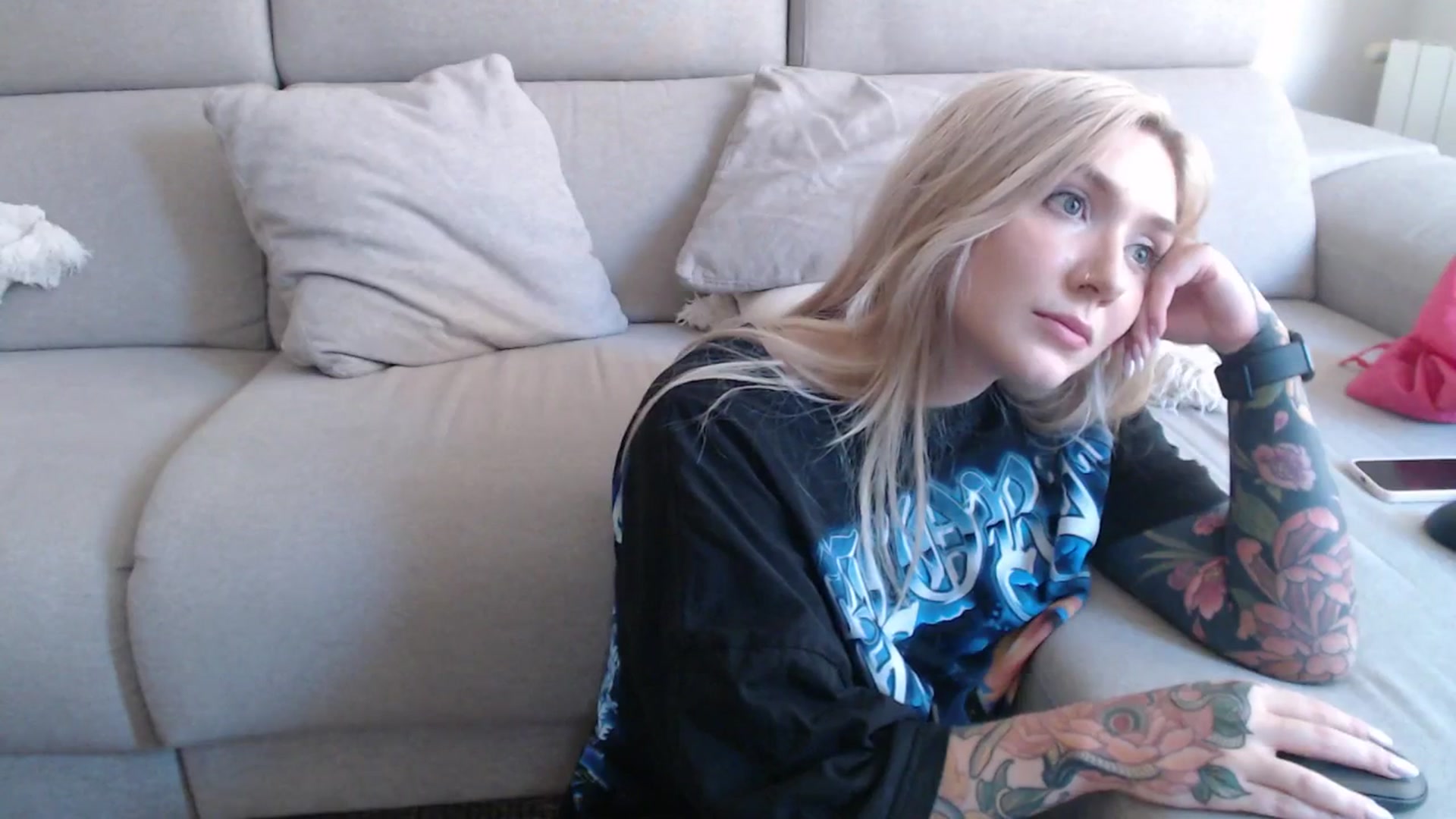 Gallery image thumbnail from Tattoo_bbgirl's myfreecams stream on, 09/17/2025, 13:44 image 15 of 20