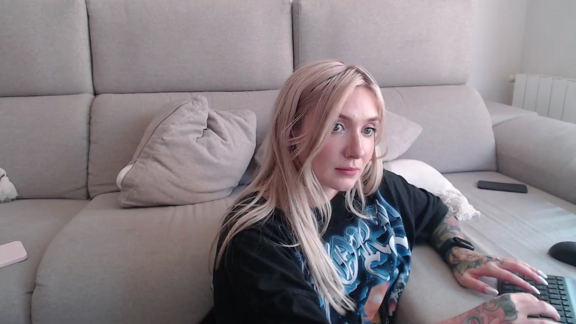 Gallery image thumbnail from Tattoo_bbgirl's myfreecams stream on, 09/17/2025, 15:52 image 10 of 20