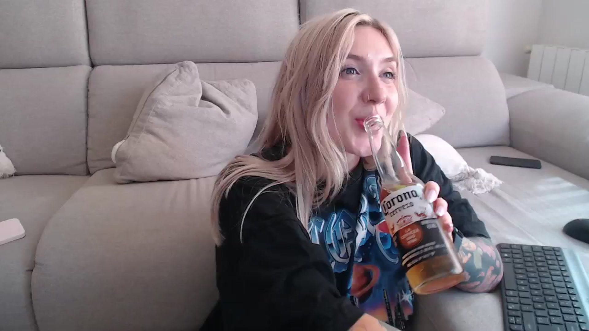 Gallery image thumbnail from Tattoo_bbgirl's myfreecams stream on, 09/17/2025, 15:52 image 19 of 20