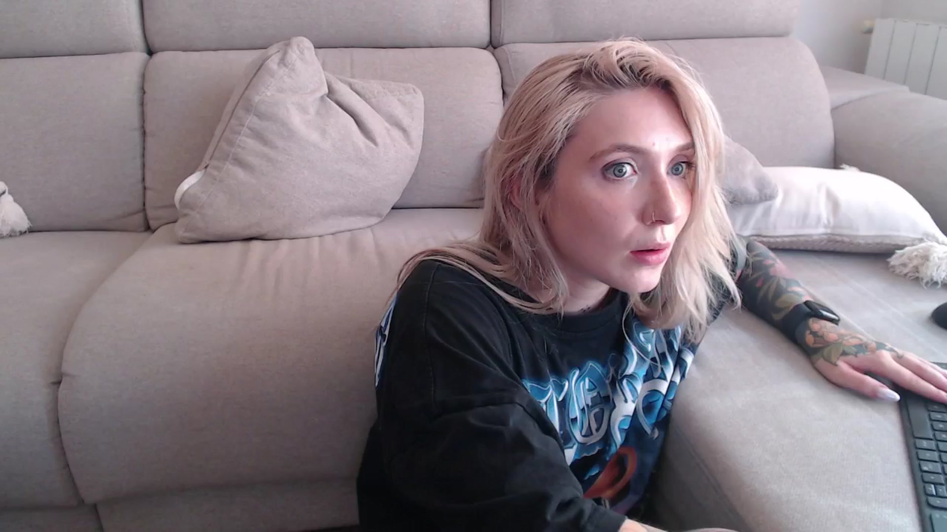 Gallery image thumbnail from Tattoo_bbgirl's myfreecams stream on, 09/17/2025, 16:35 image 18 of 20