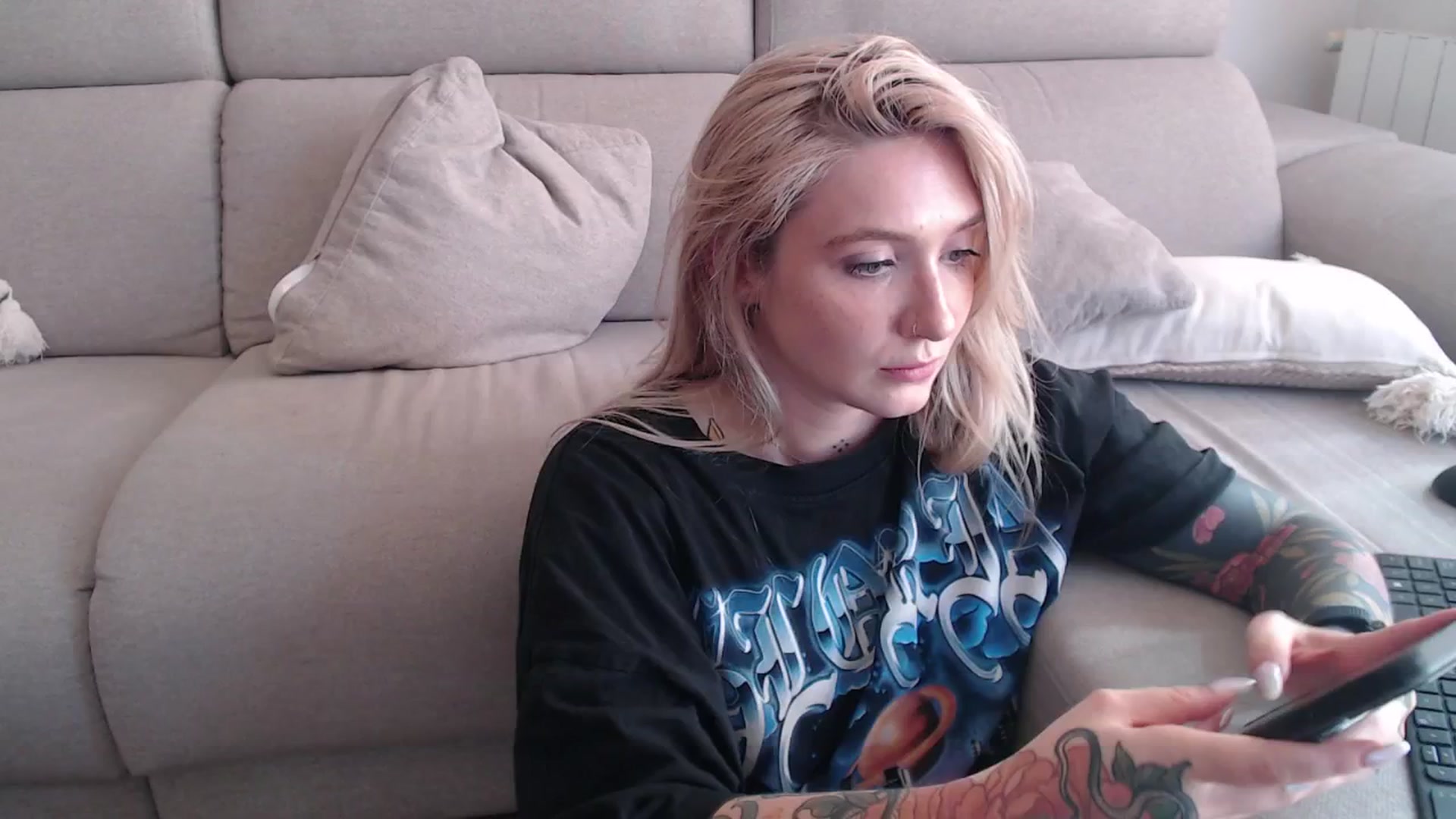 Gallery image thumbnail from Tattoo_bbgirl's myfreecams stream on, 09/17/2025, 16:35 image 8 of 20