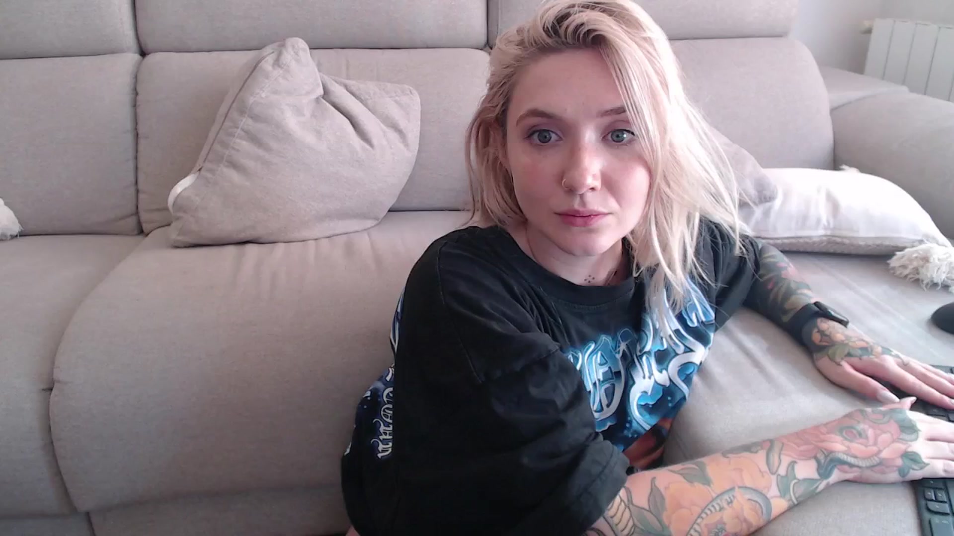 Gallery image thumbnail from Tattoo_bbgirl's myfreecams stream on, 09/17/2025, 16:35 image 1 of 20