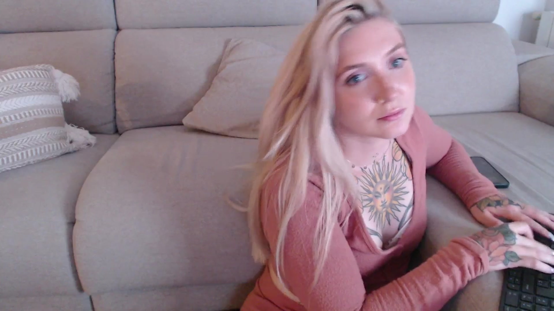 Gallery image thumbnail from Tattoo_bbgirl's myfreecams stream on, 09/18/2025, 19:39 image 2 of 20