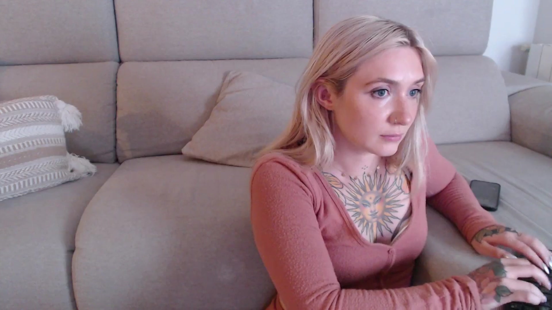 Gallery image thumbnail from Tattoo_bbgirl's myfreecams stream on, 09/18/2025, 19:39 image 14 of 20