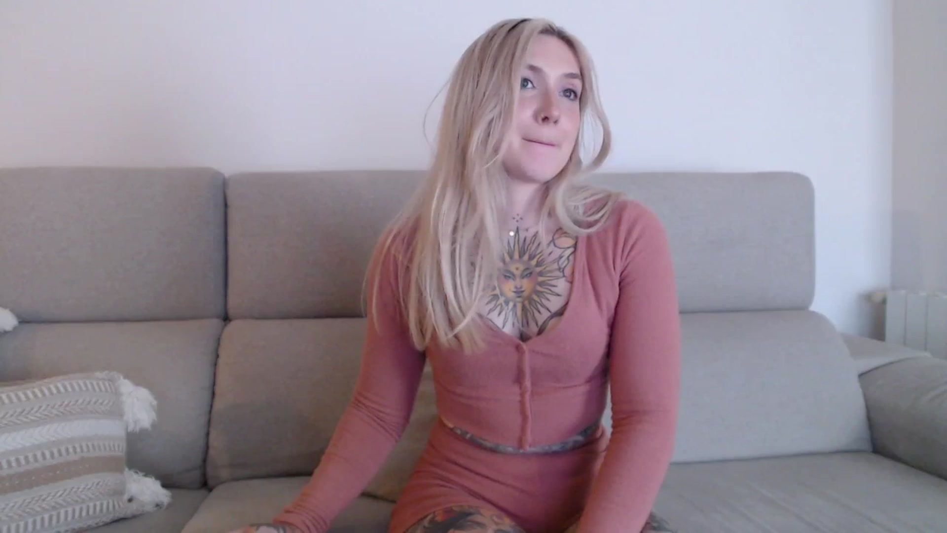 Gallery image thumbnail from Tattoo_bbgirl's myfreecams stream on, 09/18/2025, 19:39 image 19 of 20