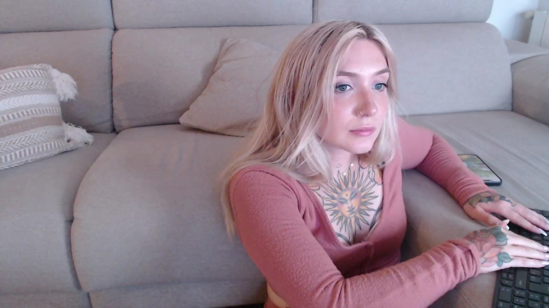 Gallery image thumbnail from Tattoo_bbgirl's myfreecams stream on, 09/18/2025, 19:39 image 6 of 20