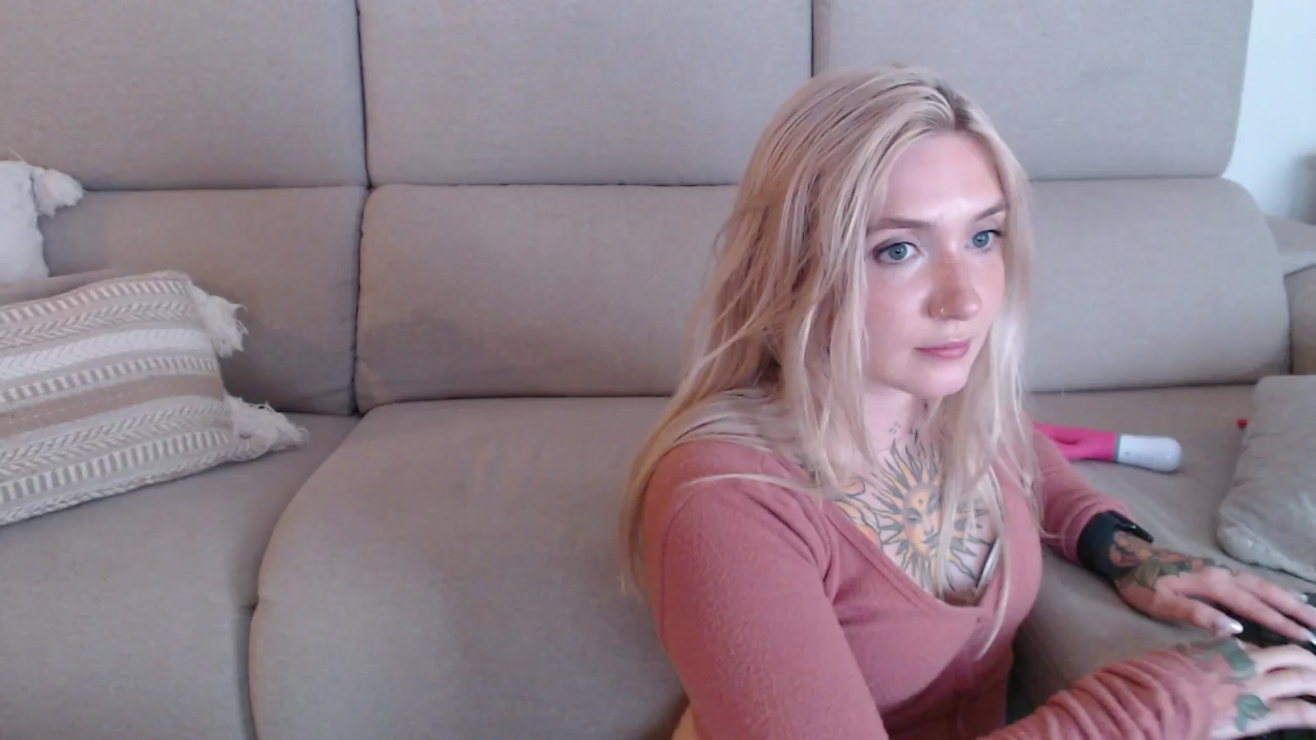Gallery image thumbnail from Tattoo_bbgirl's myfreecams stream on, 09/18/2025, 21:22 image 20 of 20