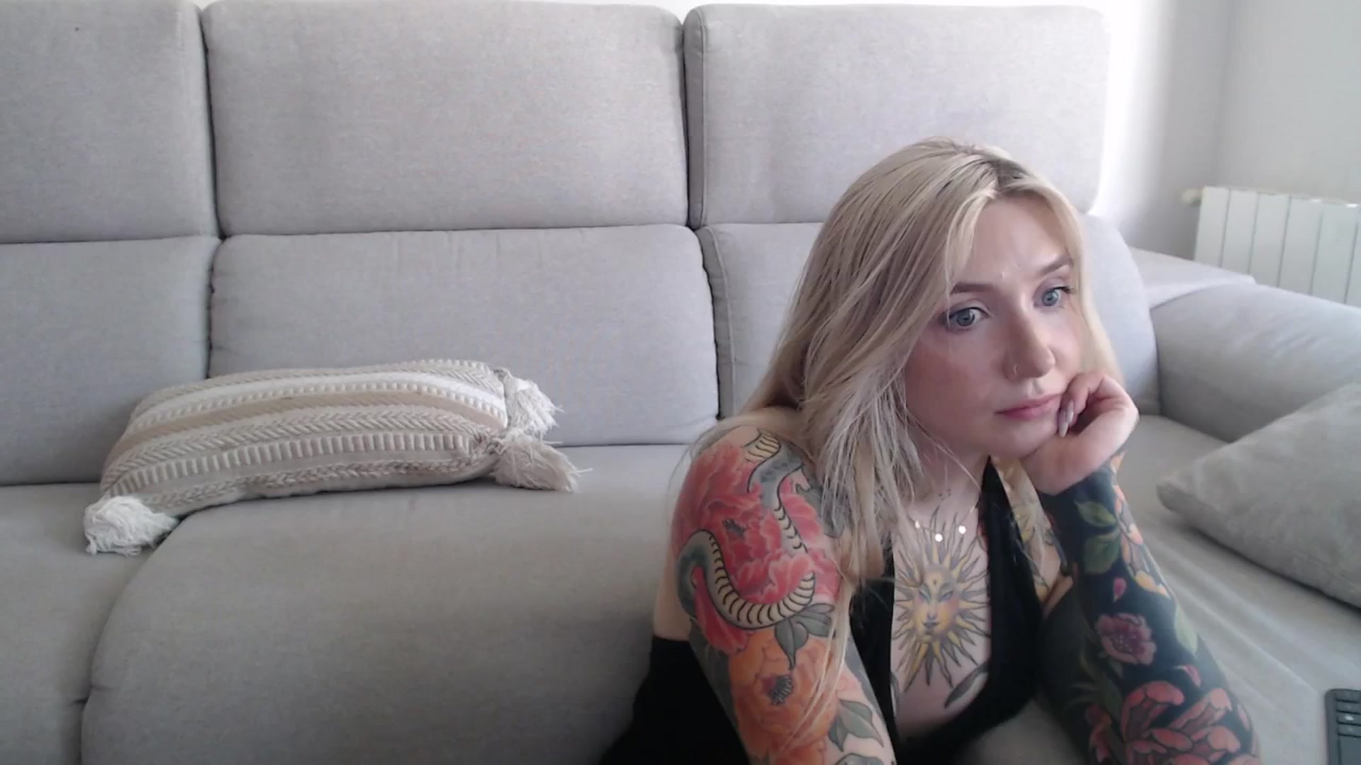 Gallery image thumbnail from Tattoo_bbgirl's myfreecams stream on, 09/19/2025, 13:29 image 3 of 20