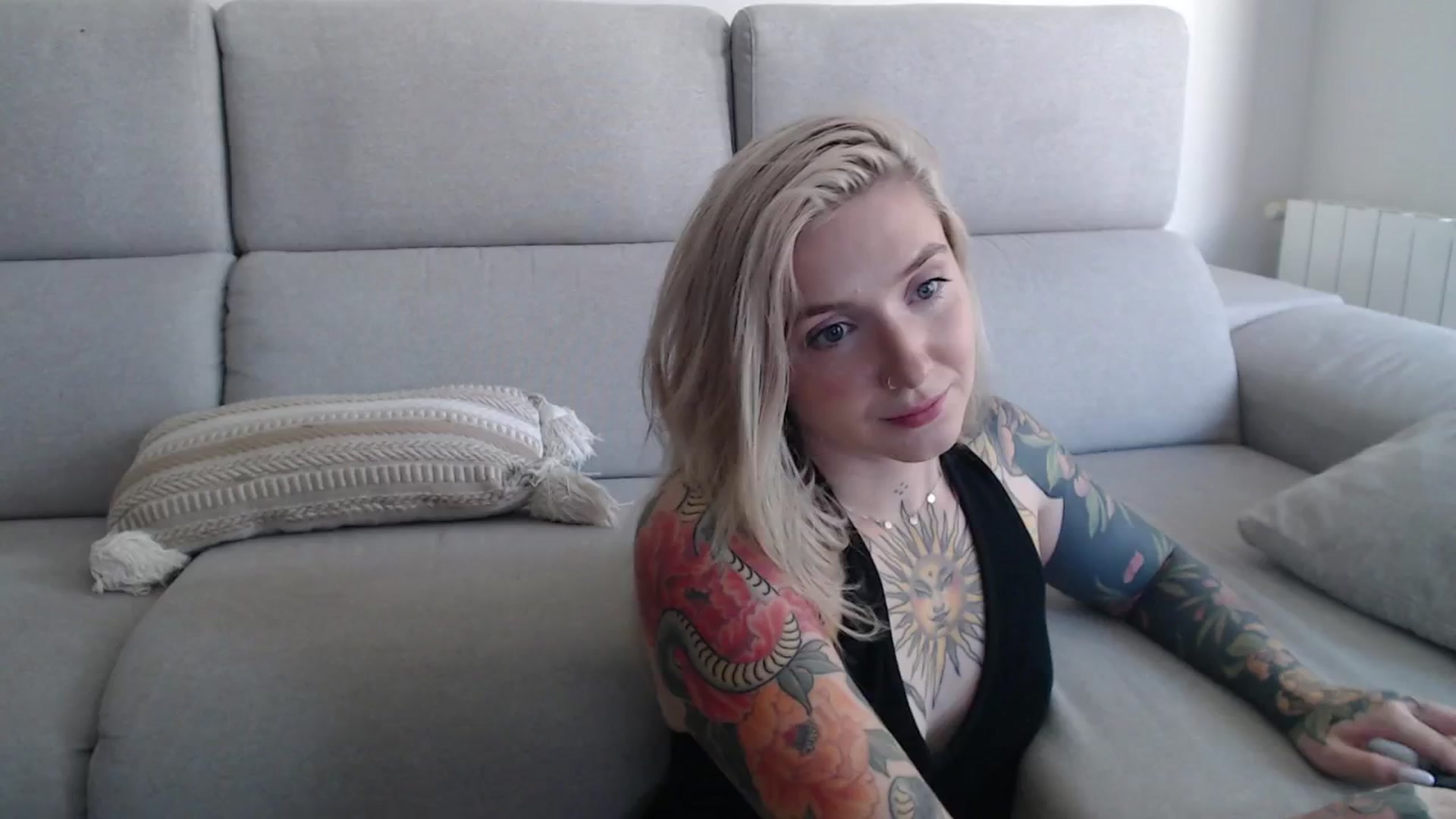 Gallery image thumbnail from Tattoo_bbgirl's myfreecams stream on, 09/19/2025, 13:29 image 2 of 20
