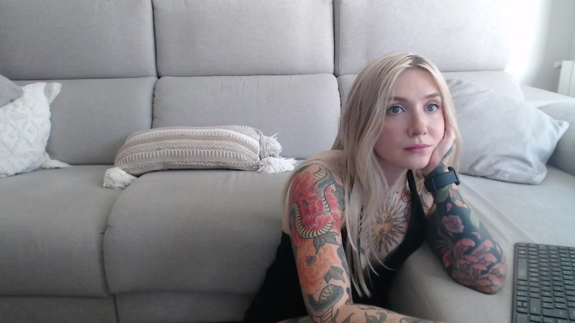 Gallery image thumbnail from Tattoo_bbgirl's myfreecams stream on, 09/19/2025, 14:06 image 8 of 20