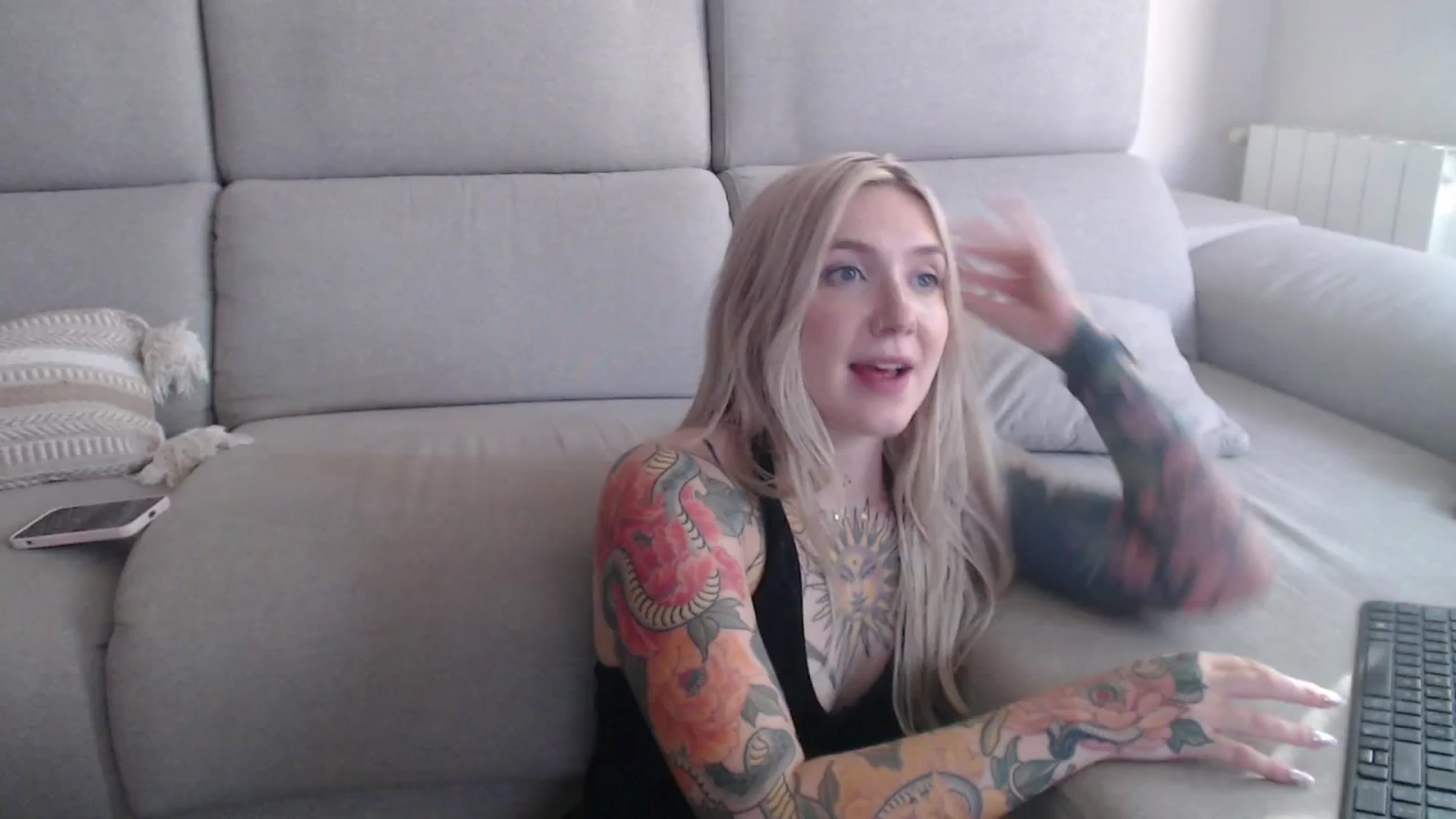 Gallery image thumbnail from Tattoo_bbgirl's myfreecams stream on, 09/19/2025, 17:22 image 14 of 20
