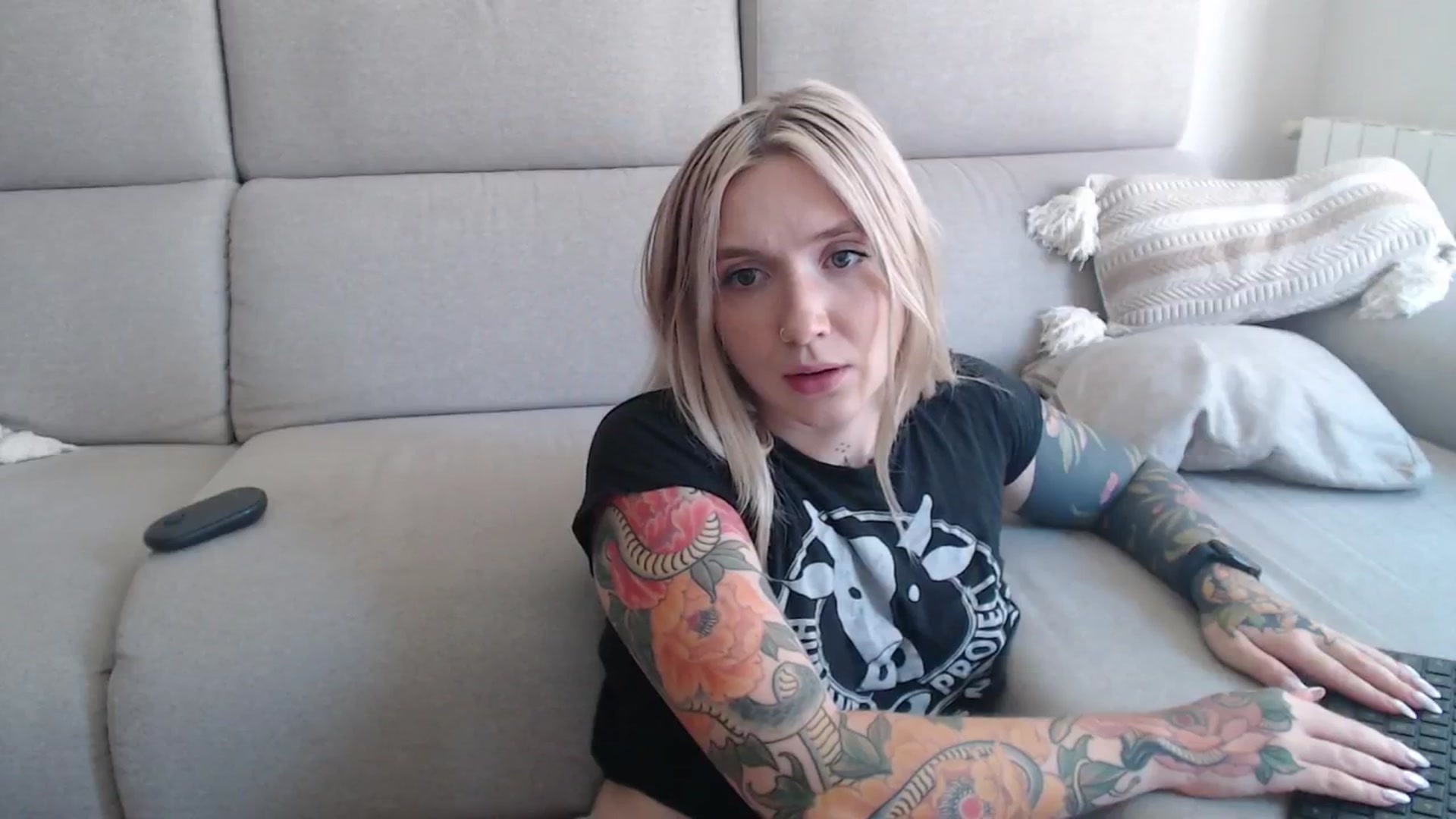 Gallery image thumbnail from Tattoo_bbgirl's myfreecams stream on, 09/20/2025, 15:12 image 3 of 20