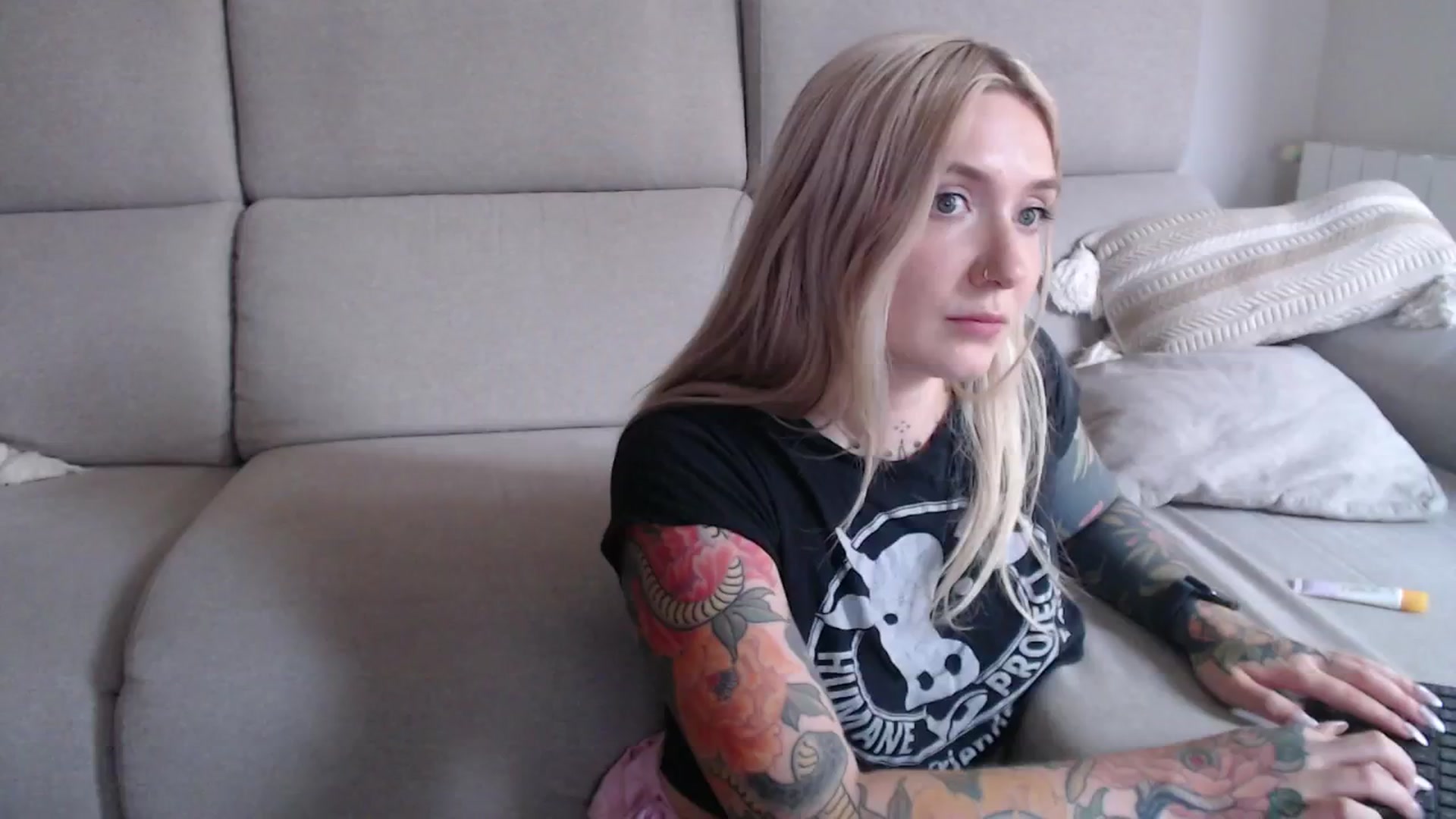 Gallery image thumbnail from Tattoo_bbgirl's myfreecams stream on, 09/20/2025, 18:26 image 9 of 20