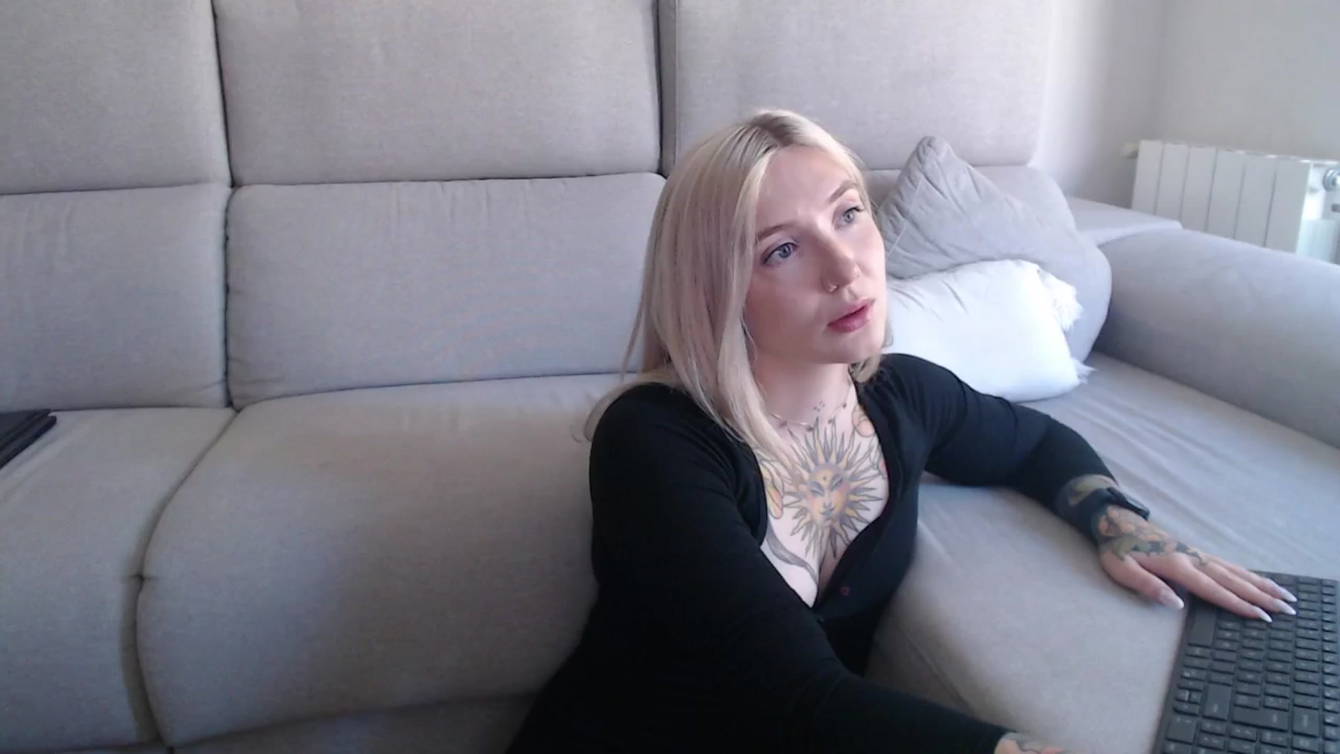 Gallery image thumbnail from Tattoo_bbgirl's myfreecams stream on, 09/22/2025, 11:39 image 8 of 20